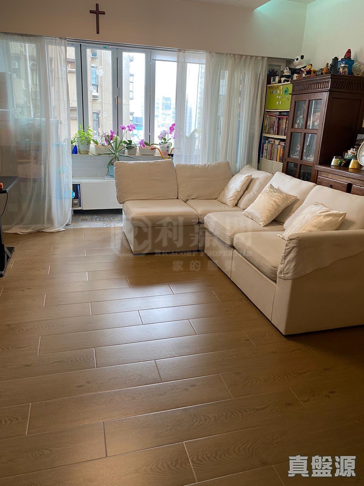 宝威阁 B座 低层 1室 西半山