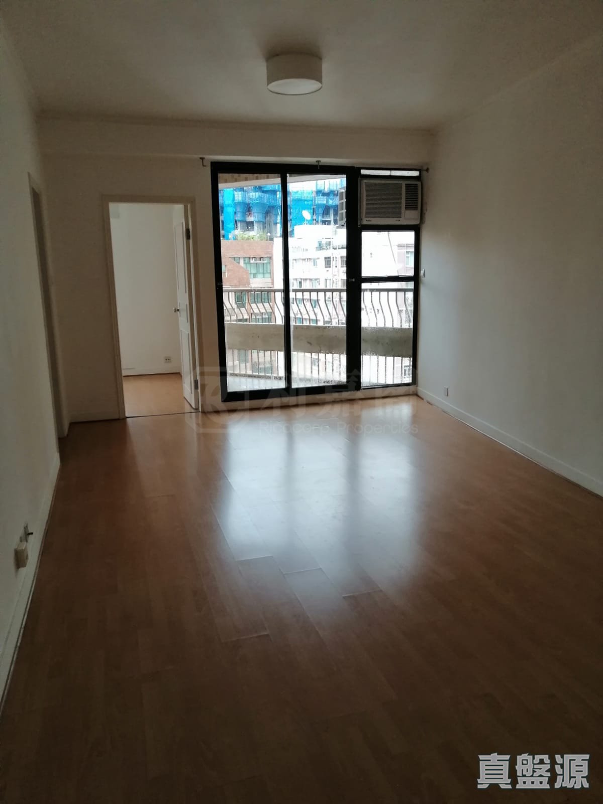 富景花園 1座 中層 C室 西半山