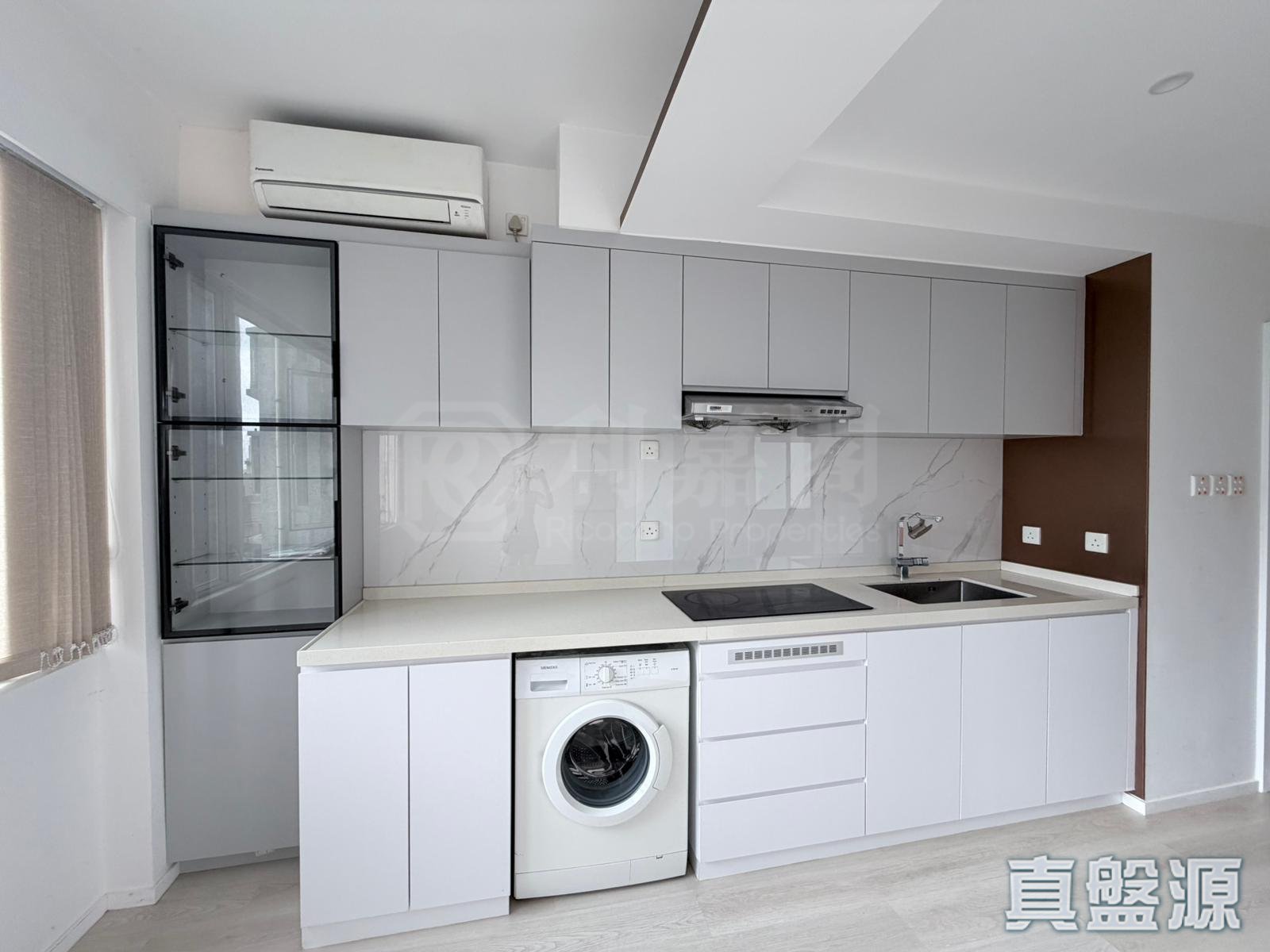 WOODLAND COURT High Floor Zone Flat C Mid-Levels West