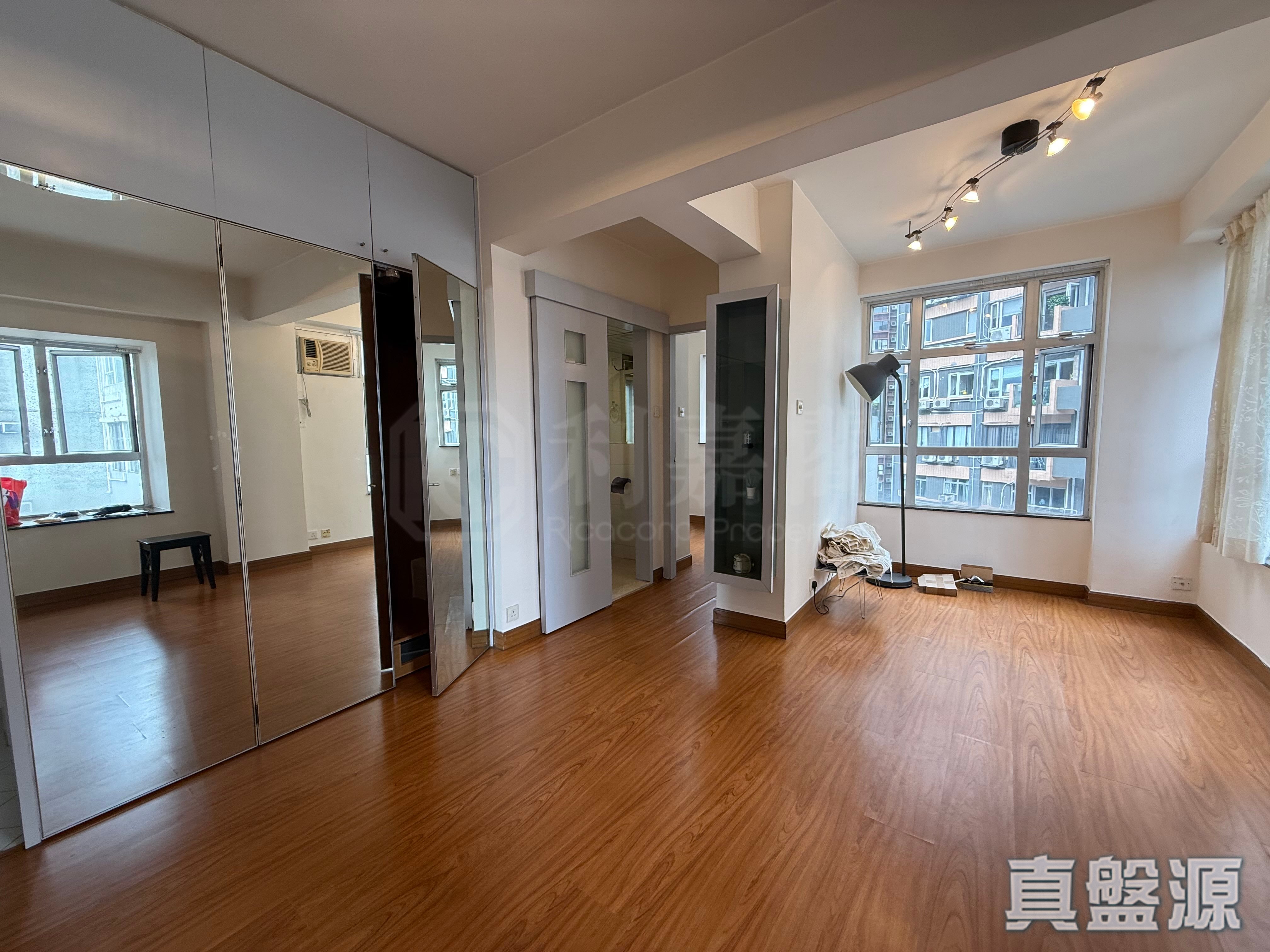 WOODLANDS COURT Very High Floor Zone Flat A Mid-Levels West