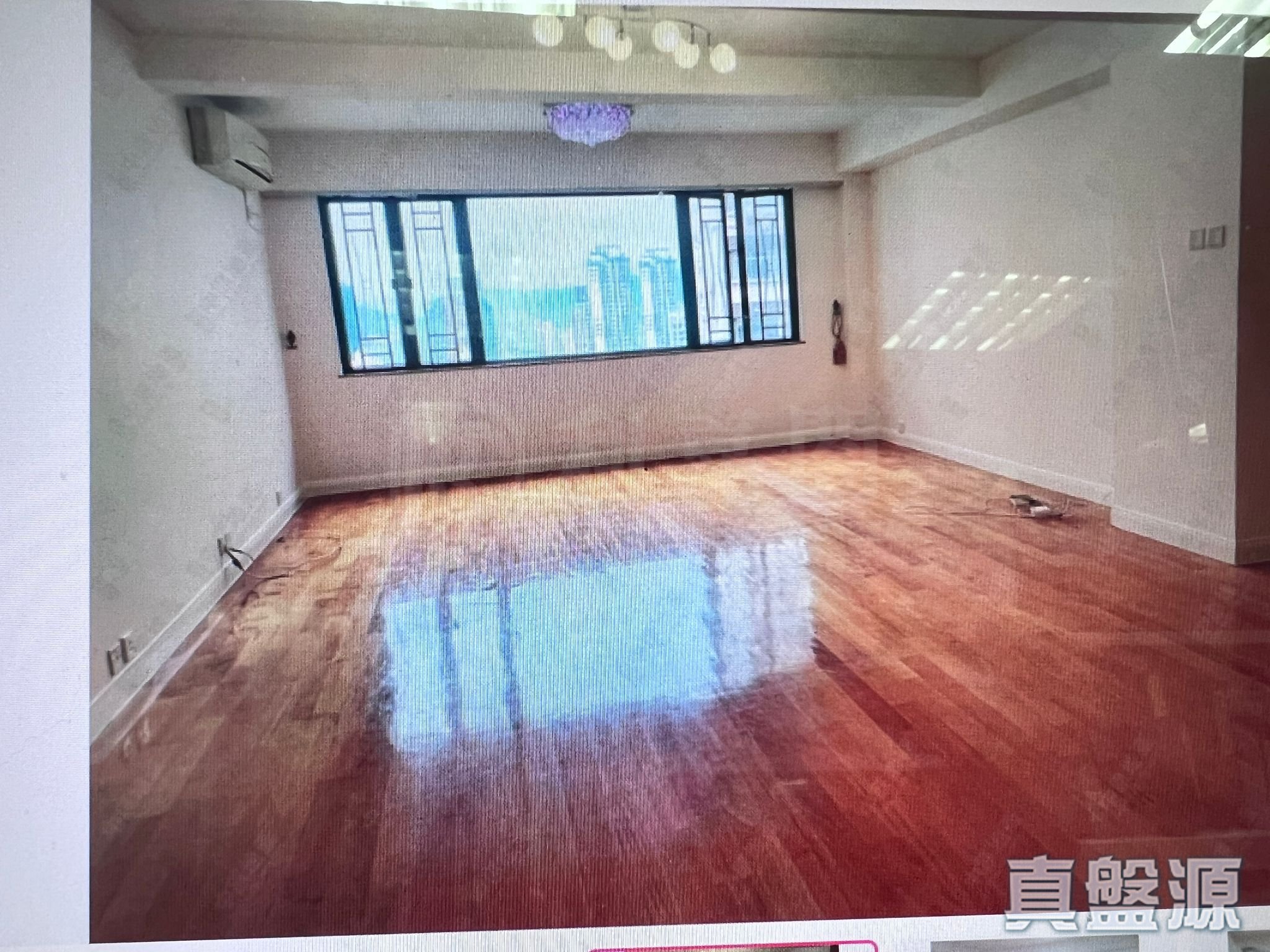 裕仁大廈 D座 中層 西半山