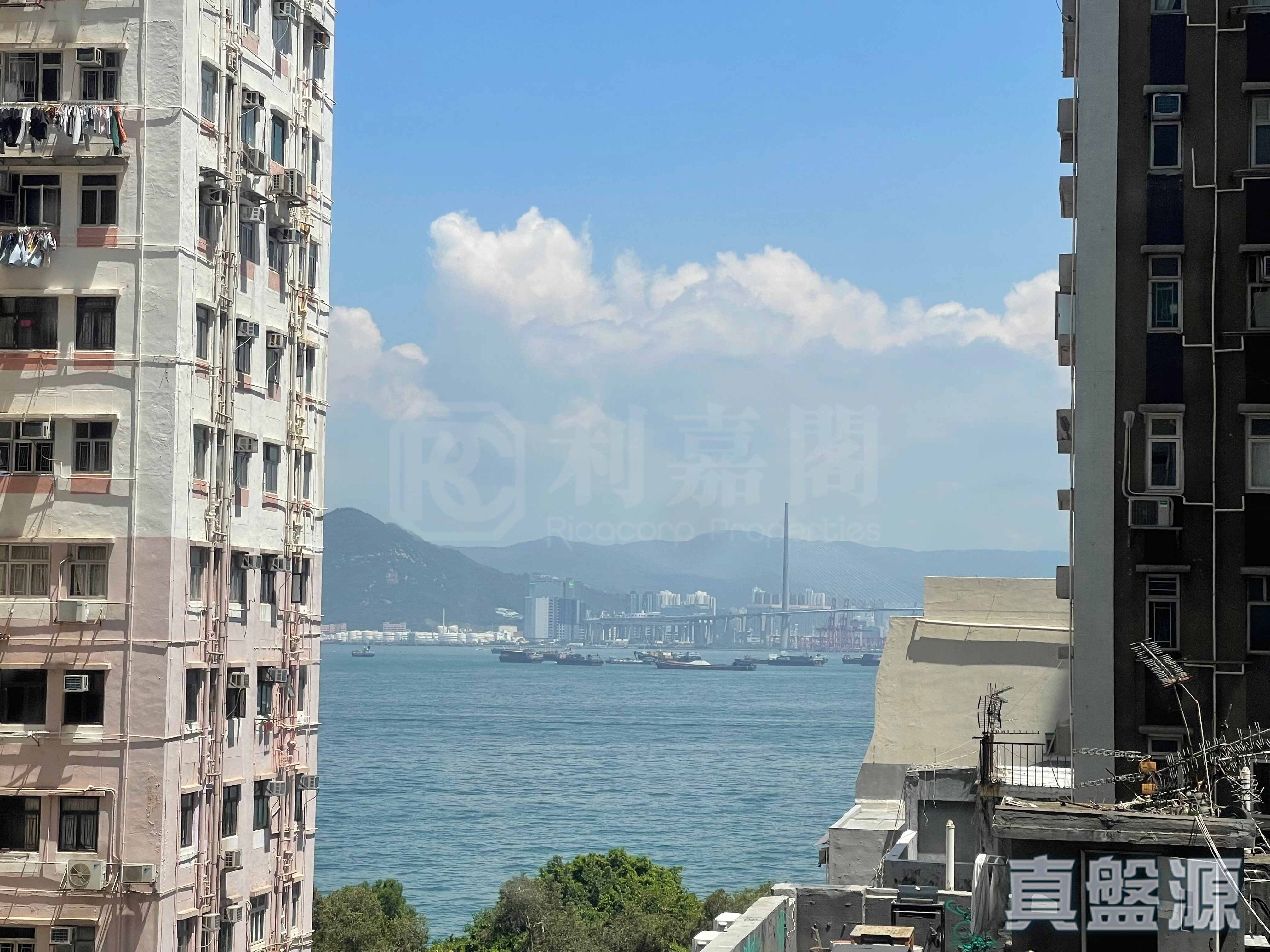 HARBOUR VIEW GARDEN TOWER 3 Low Floor Zone Flat C Central/Sheung Wan/Western District