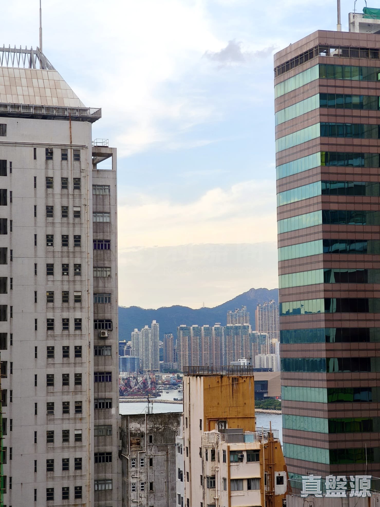 僑發大廈 後座(A座) 極高層 3室 中上環/西區