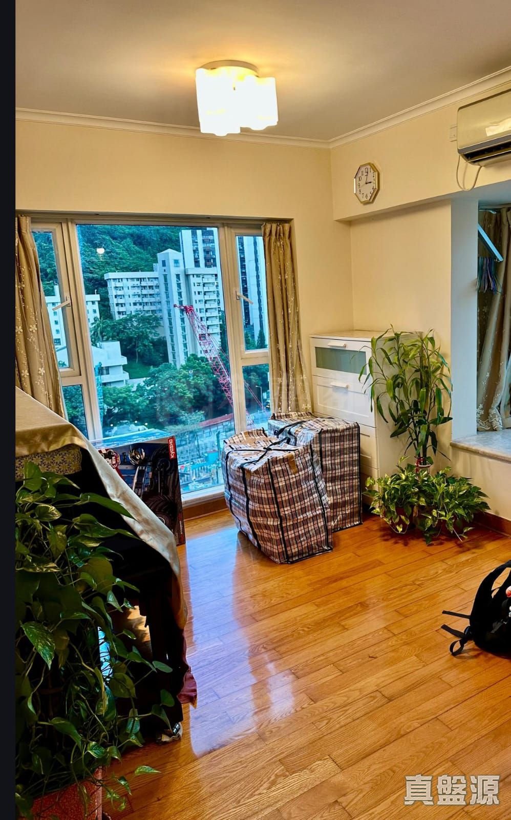 UNIVERSITY HEIGHTS TOWER 1 High Floor Zone Flat A Central/Sheung Wan/Western District