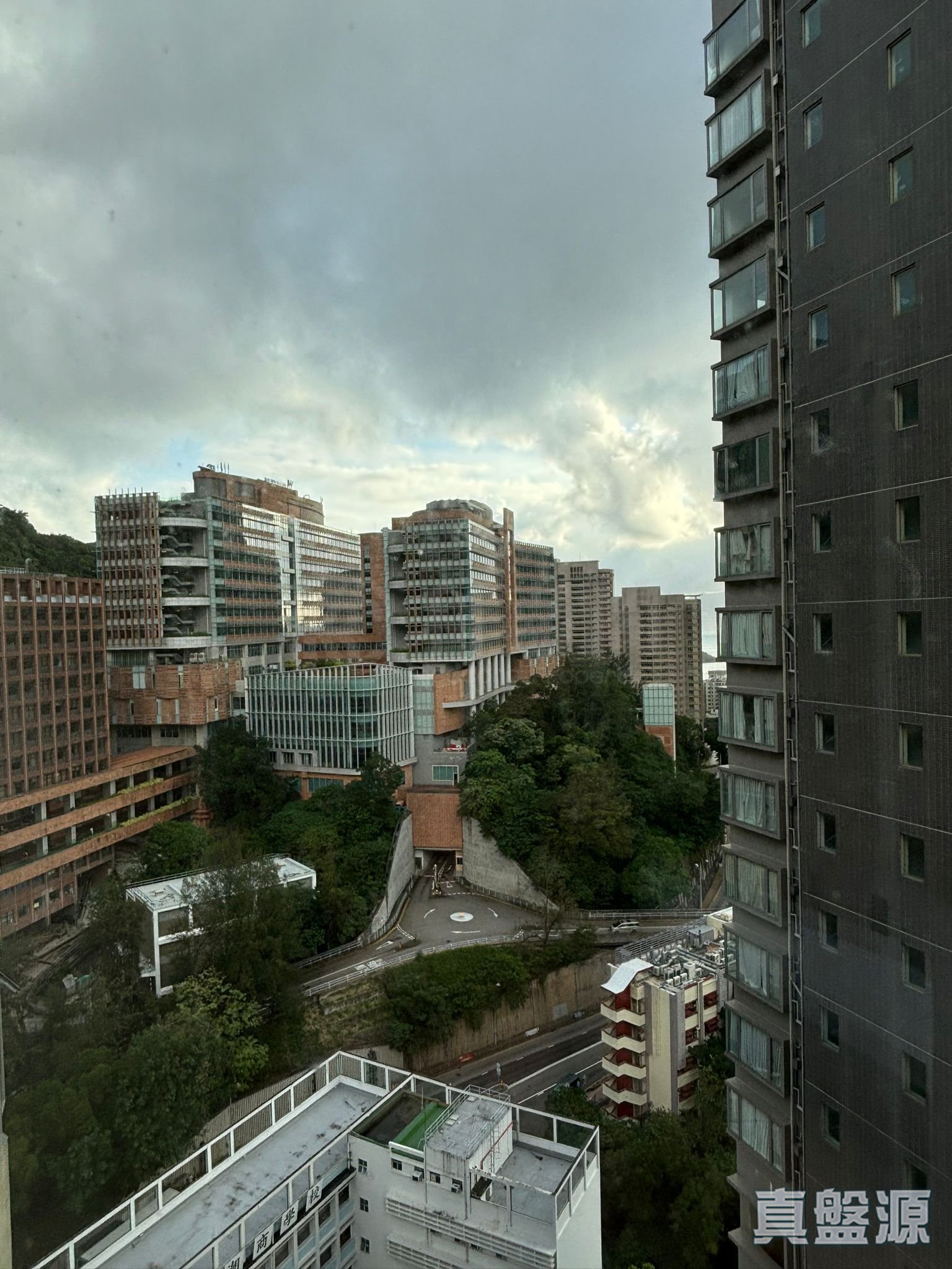 俊威閣 極高層 西半山