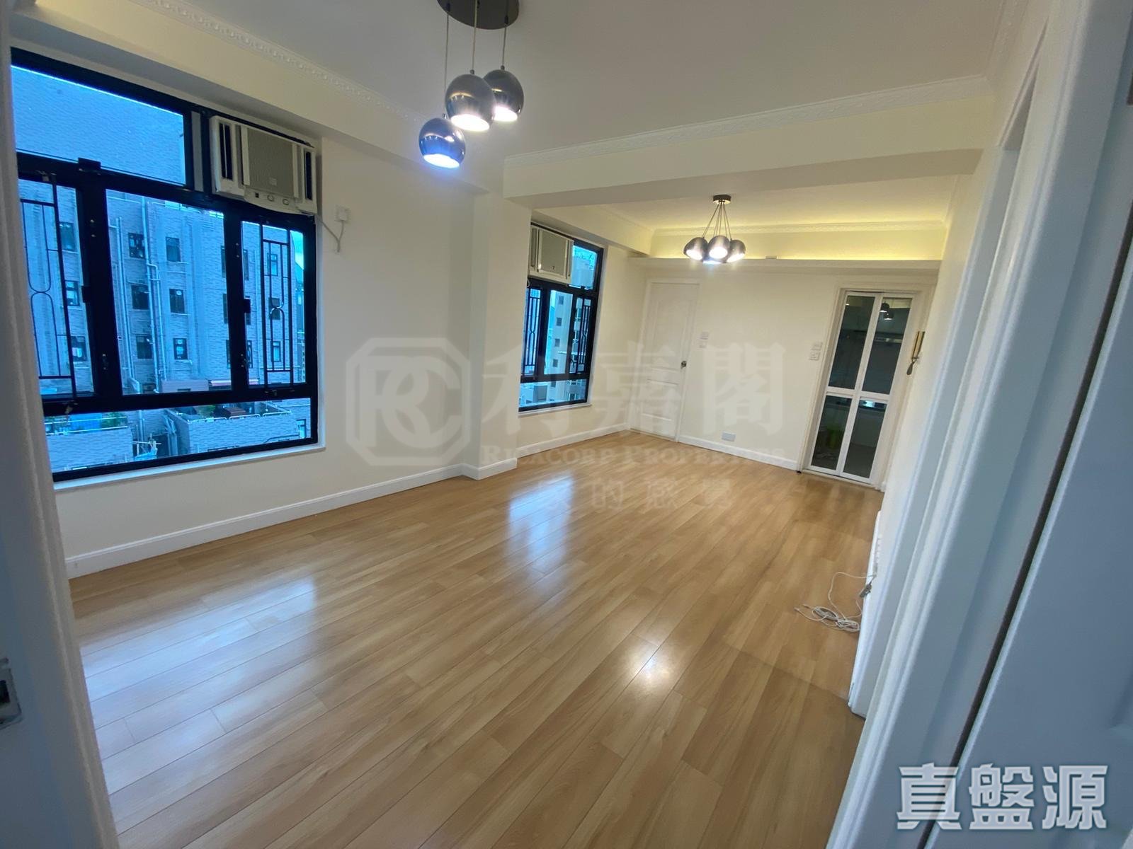 WESTERN GARDEN IVY TOWER (BLOCK 2) Very High Floor Zone Flat D Central/Sheung Wan/Western District