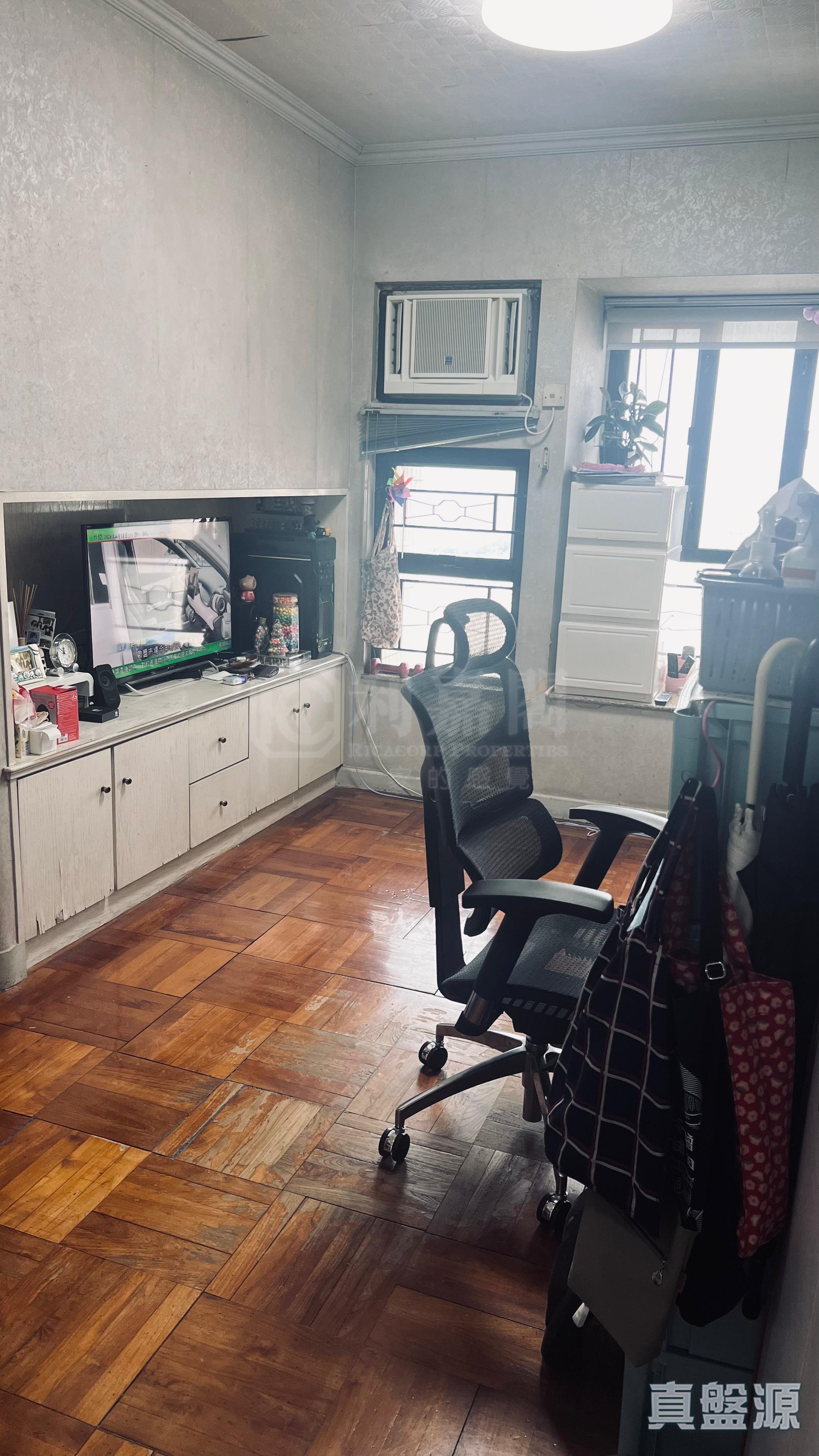 益豐花園 A座 低層 B室 中上環/西區