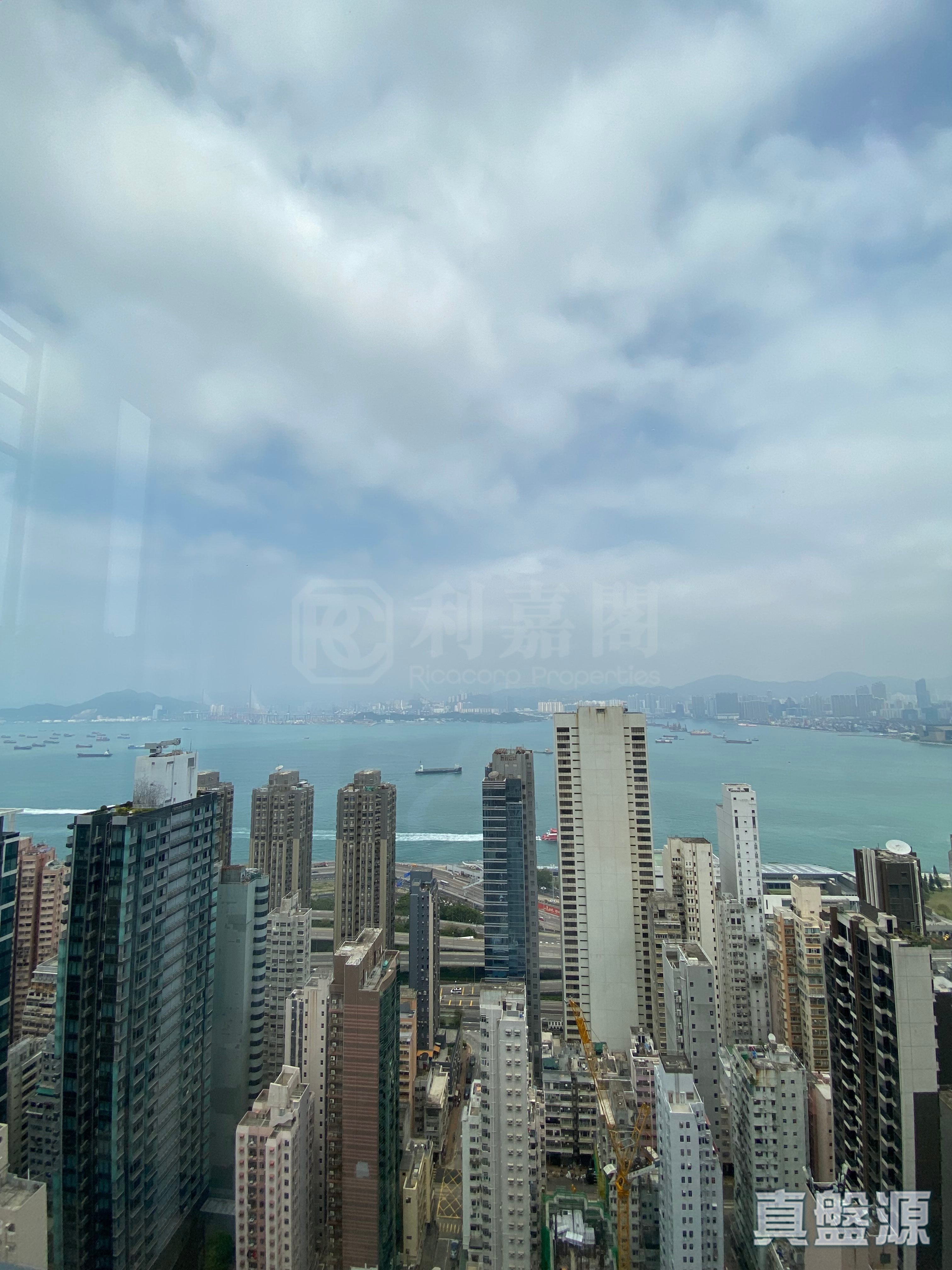 ISLAND CREST TOWER 2 Very High Floor Zone Flat A Central/Sheung Wan/Western District