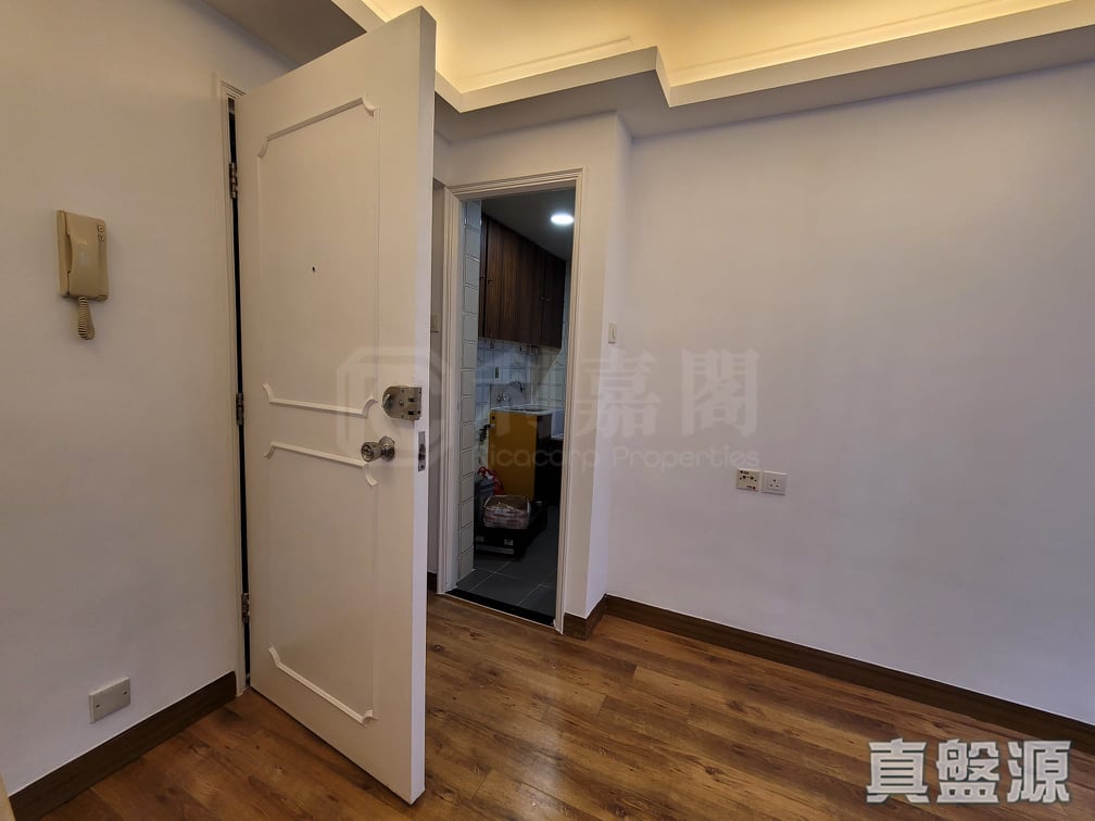 裕利大厦 高层 C室 中上环/西区