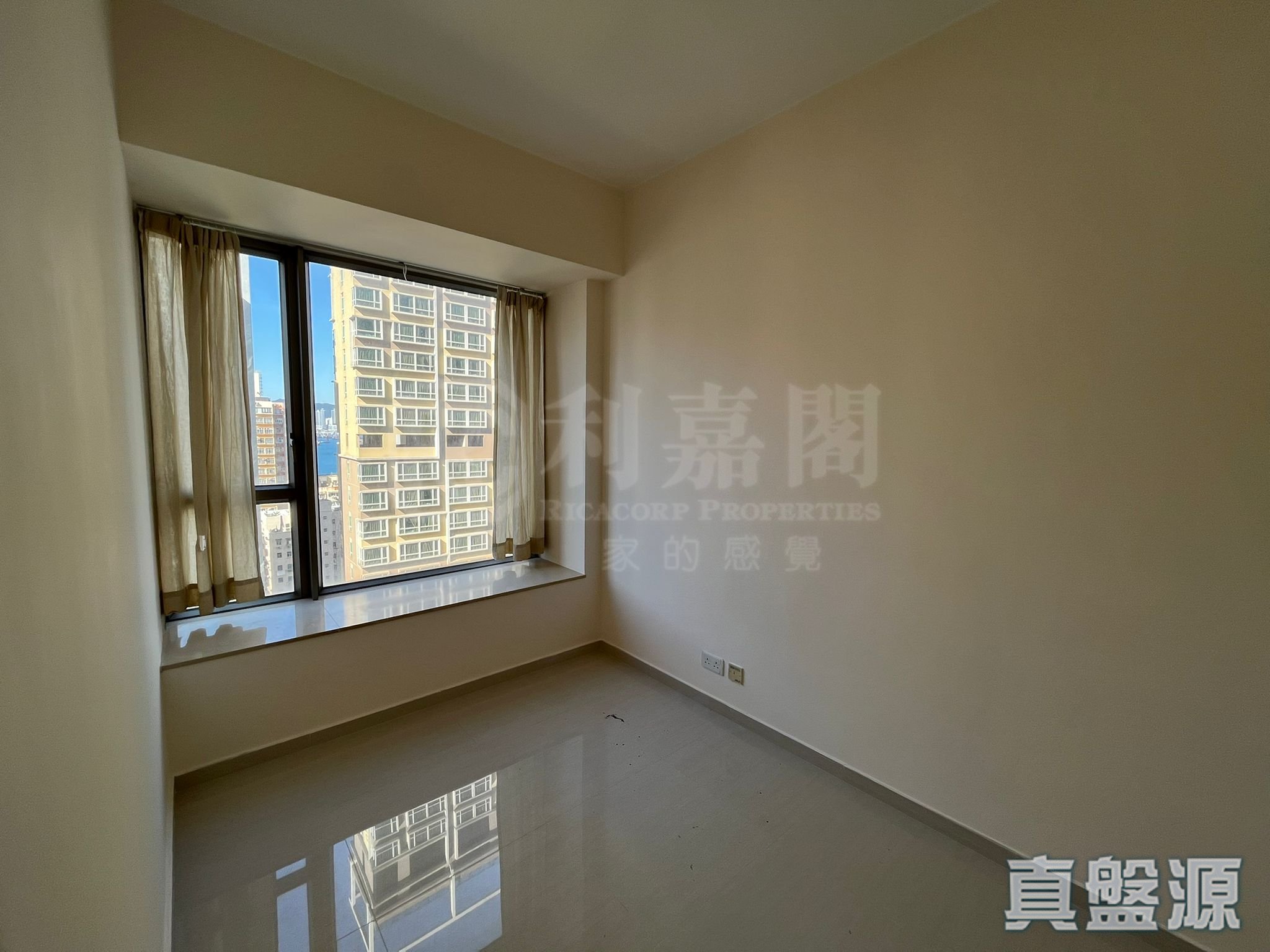 缙城峰 1座 中层 B室 中上环/西区