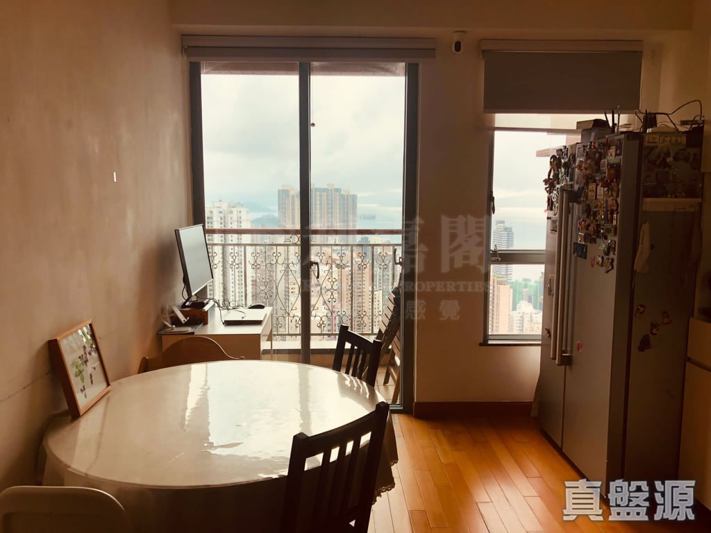 柏道2號 極高層 D室 西半山