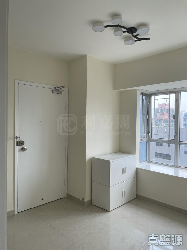 CARTWRIGHT GARDENS High Floor Zone Mid-Levels West