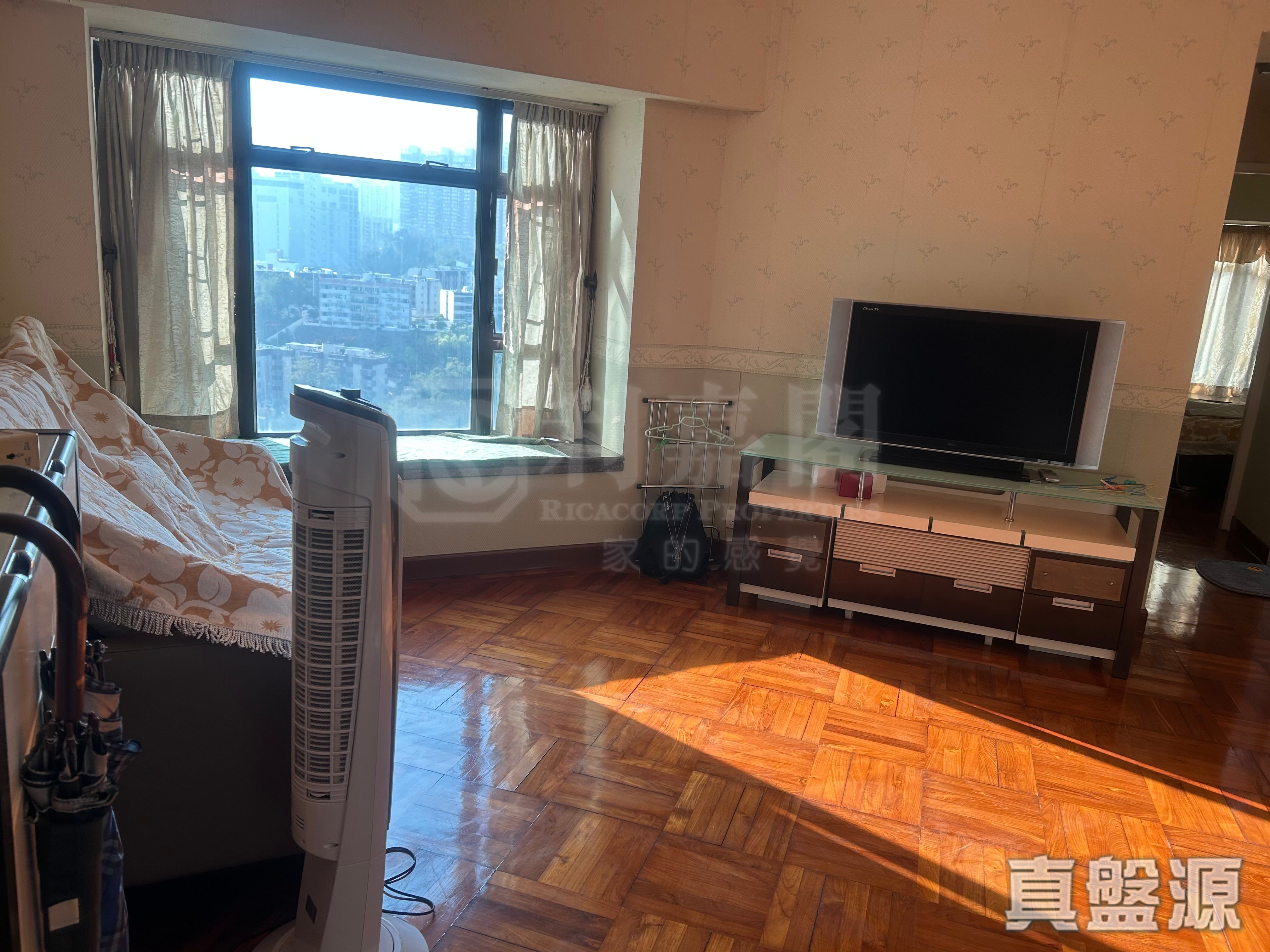 ROYAL ASCOT PHASE 1 - Block 3 High Floor Zone Flat B Sha Tin/Fo Tan/Kau To Shan