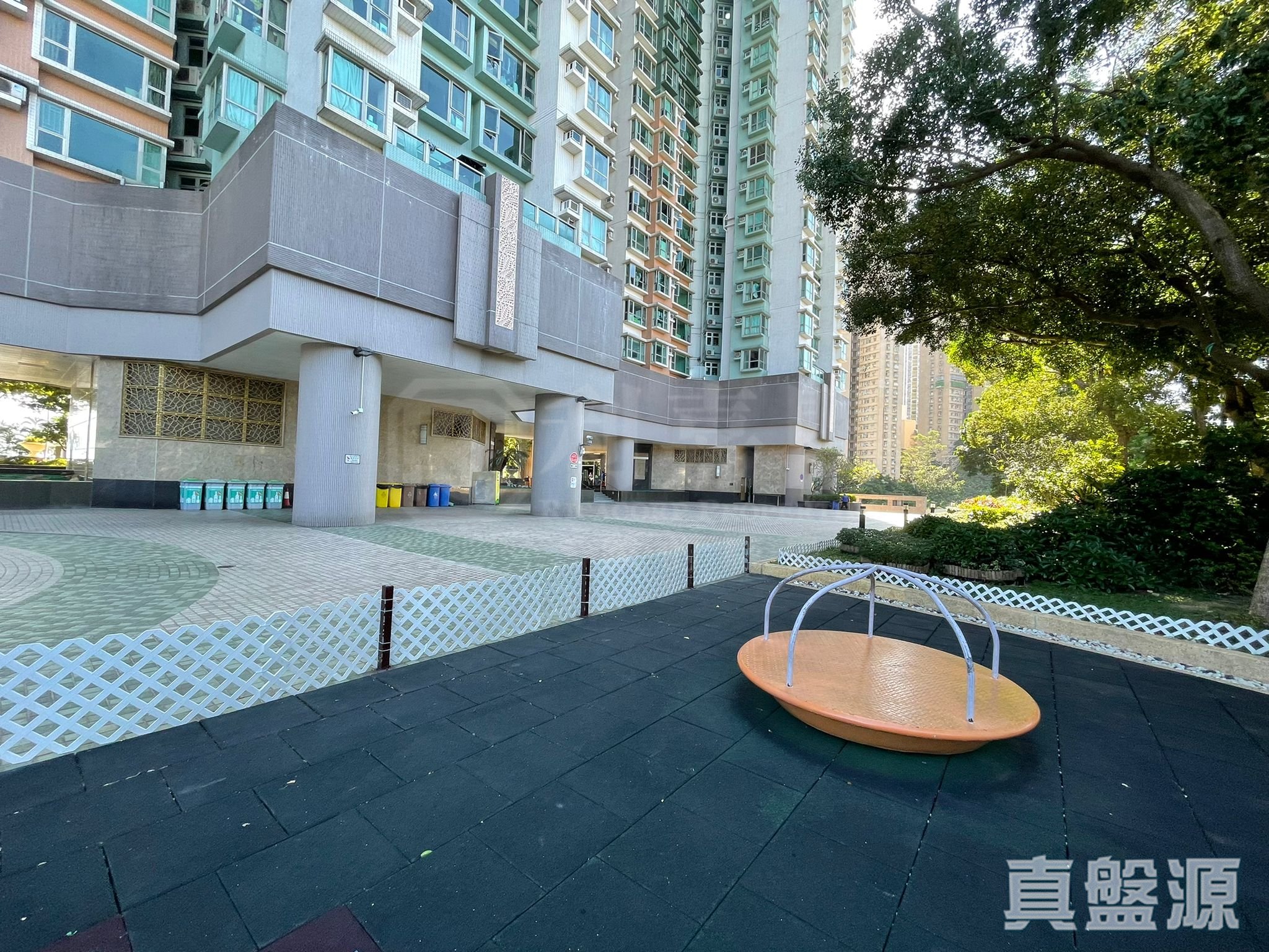 SHAM WAN TOWERS BLOCK 3 Low Floor Zone Flat E Ap Lei Chau