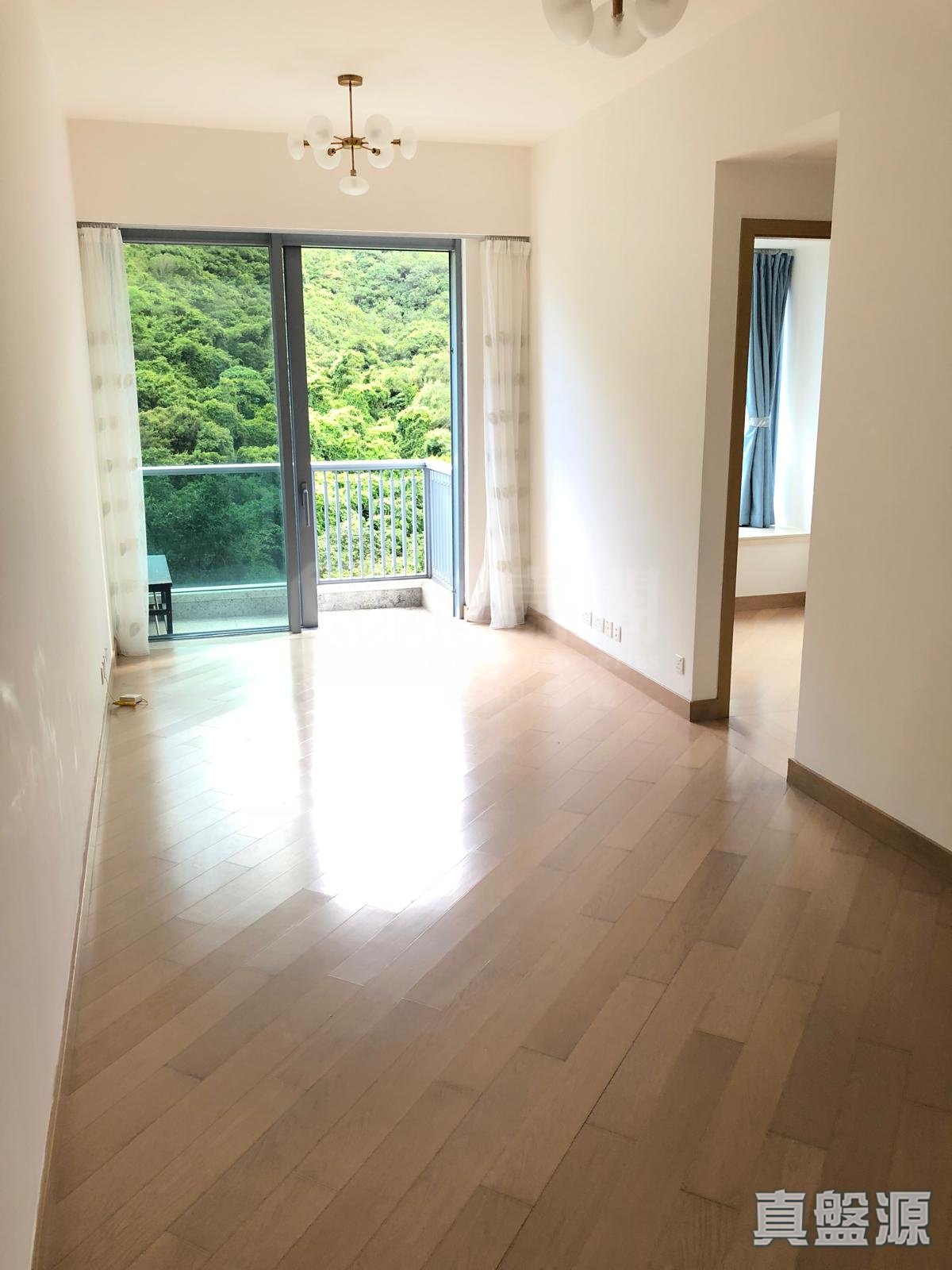 LARVOTTO TOWER 9 Low Floor Zone Flat C Ap Lei Chau