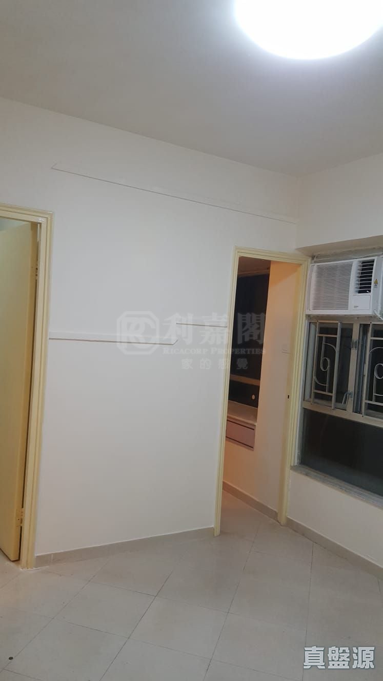 FULL JADE MANSION High Floor Zone Flat D Aberdeen/Tin Wan