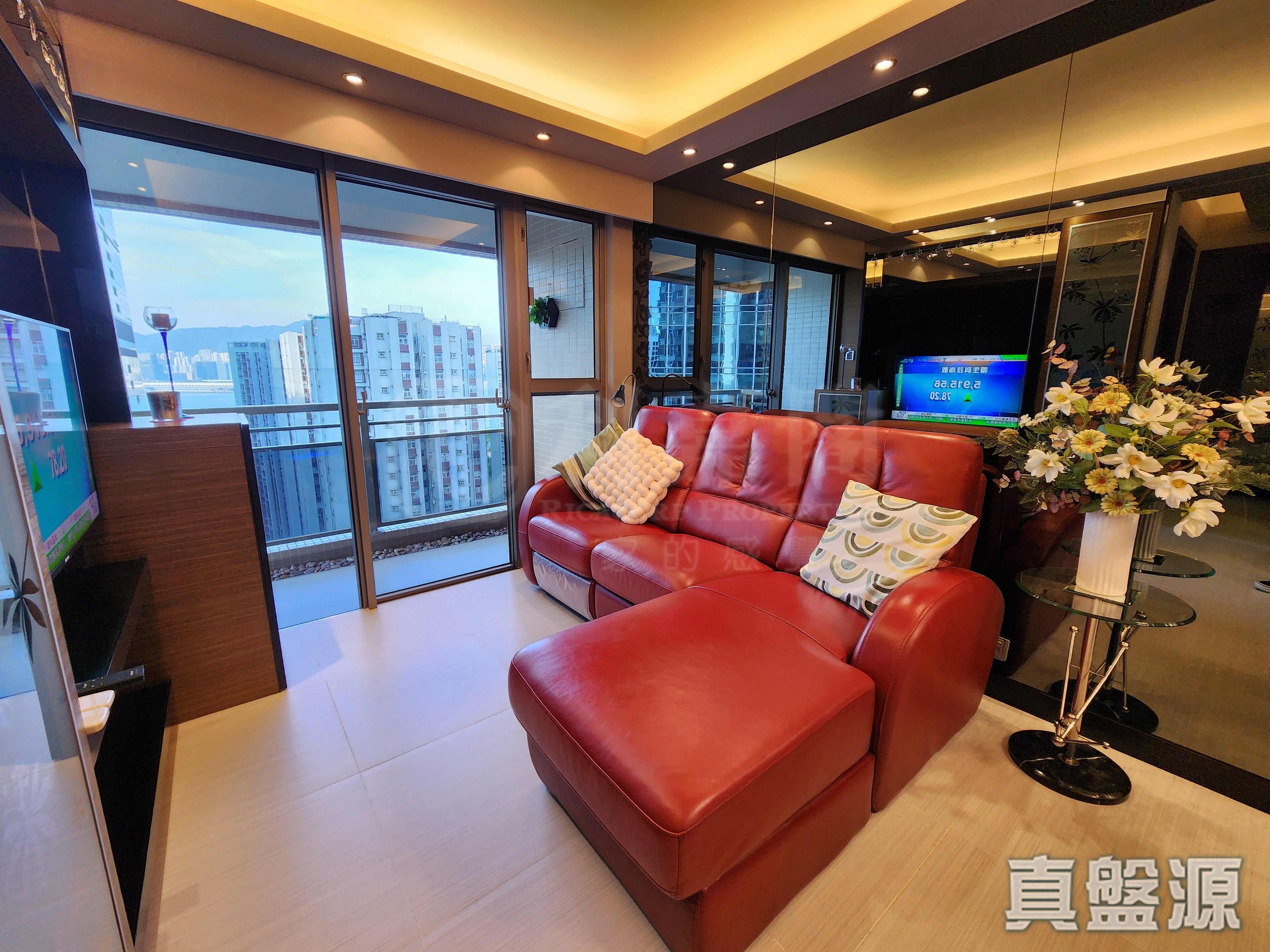 SPLENDID PLACE High Floor Zone Flat C Quarry Bay/Kornhill/Taikoo Shing
