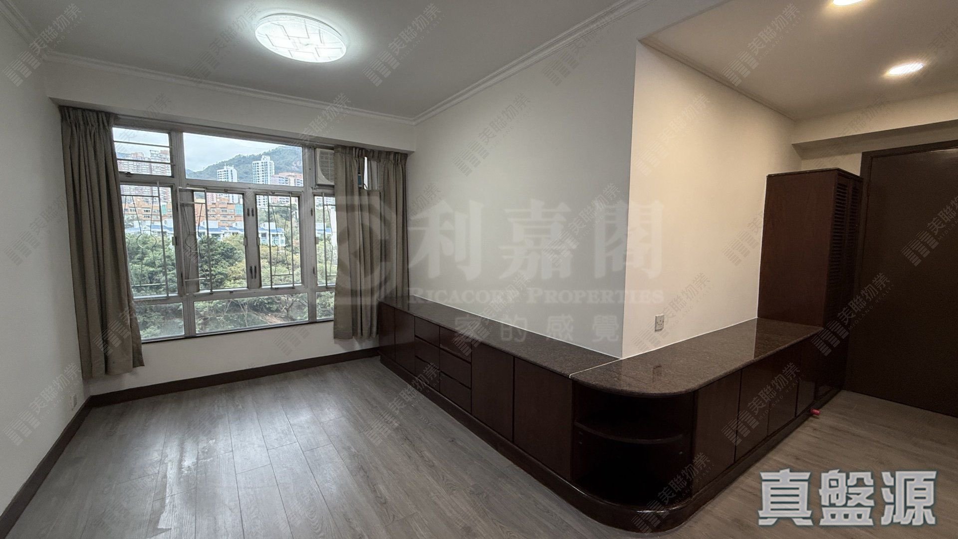 银禧花园 8座 中层 B室 沙田/火炭/九肚山