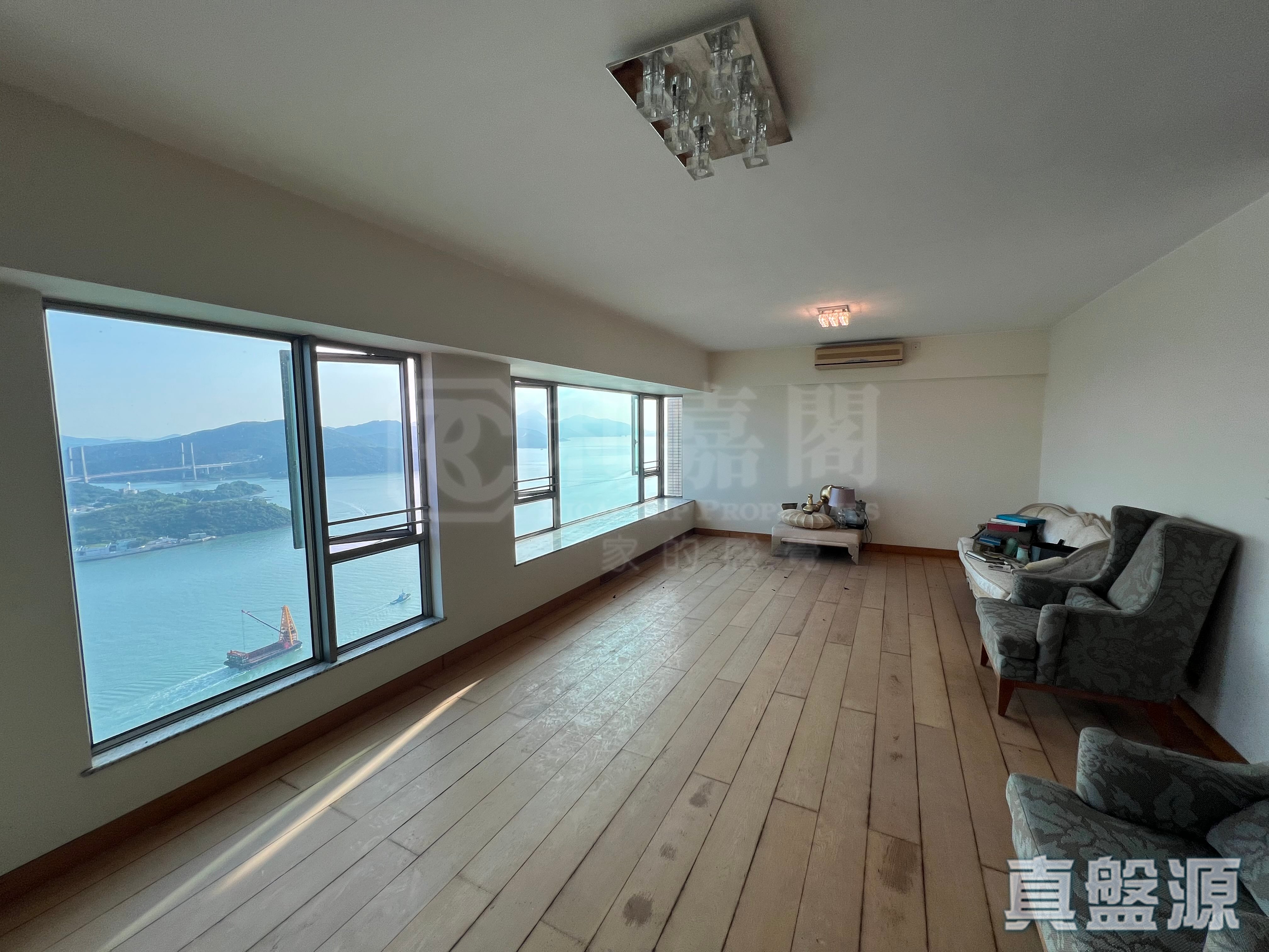 碧堤半岛 3期 1座 极高层 B室 深井/青山公路