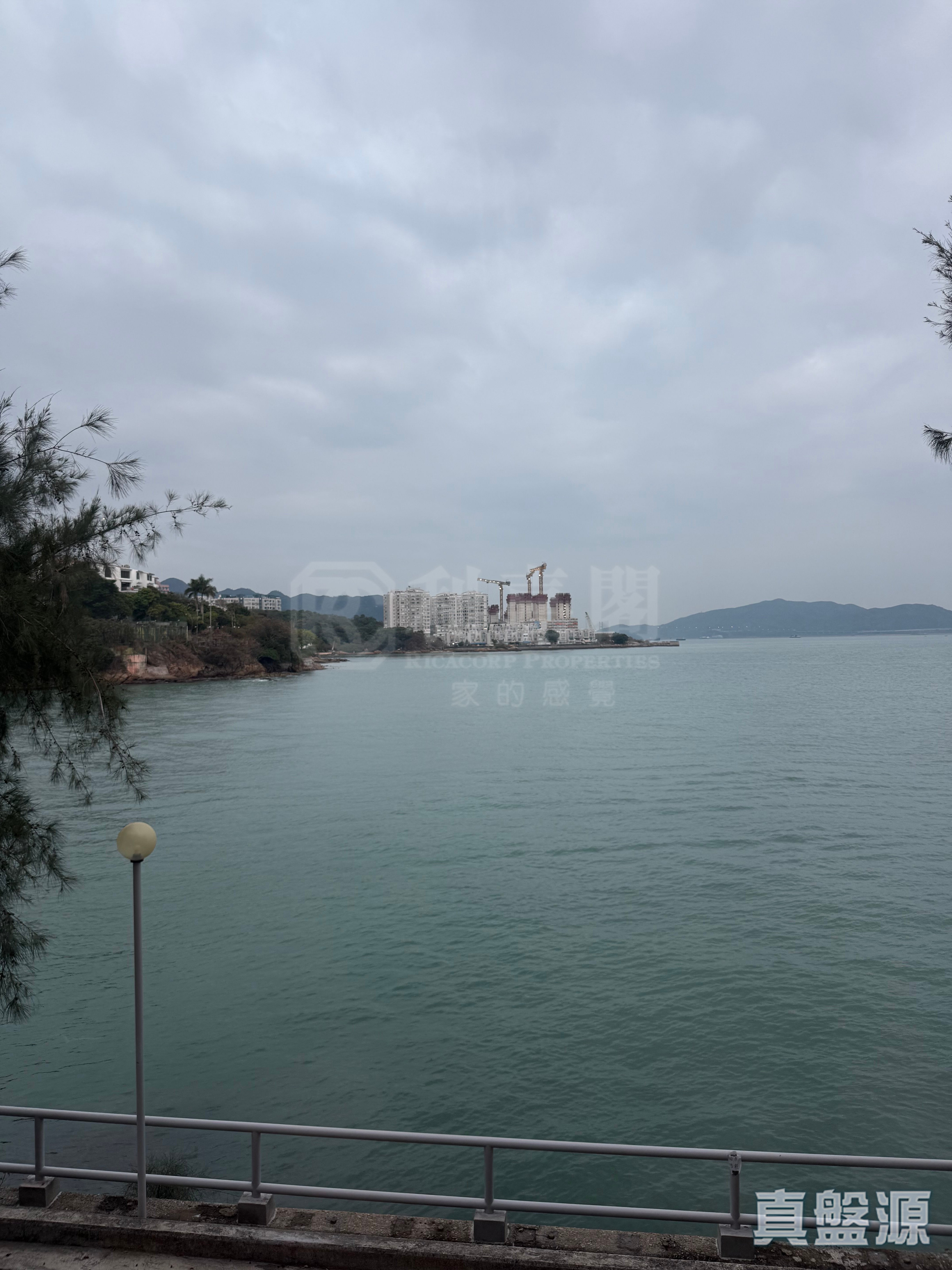 PEARL ISLAND VILLAS EASTERN BLOCK Low Floor Zone Sham Tseng/Castle Peak Road