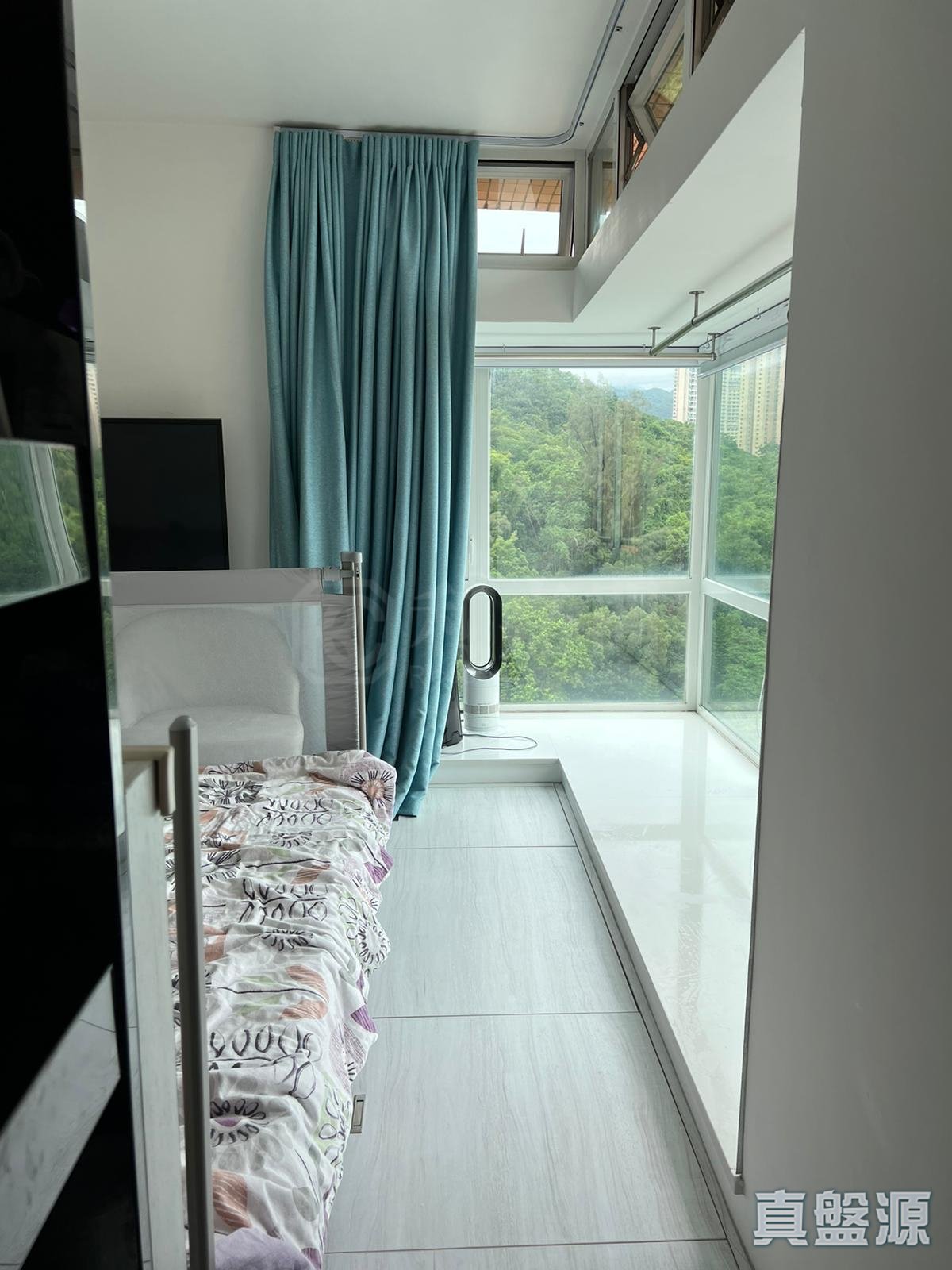 SEA CREST VILLA PHASE 4 - Block 11 Low Floor Zone Flat E Sham Tseng/Castle Peak Road