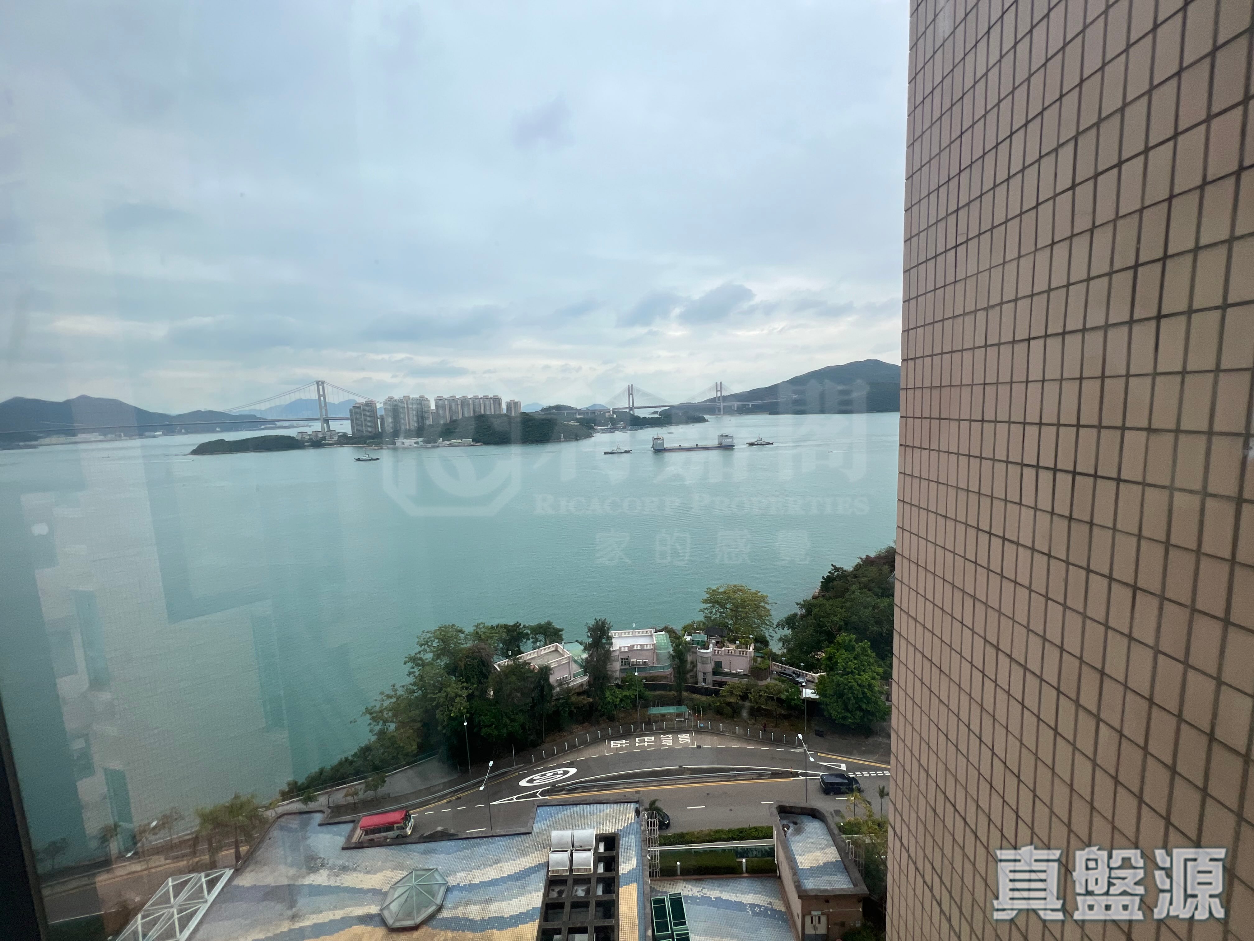 SEA CREST VILLA PHASE 4 - Block 13 Medium Floor Zone Flat B Sham Tseng/Castle Peak Road