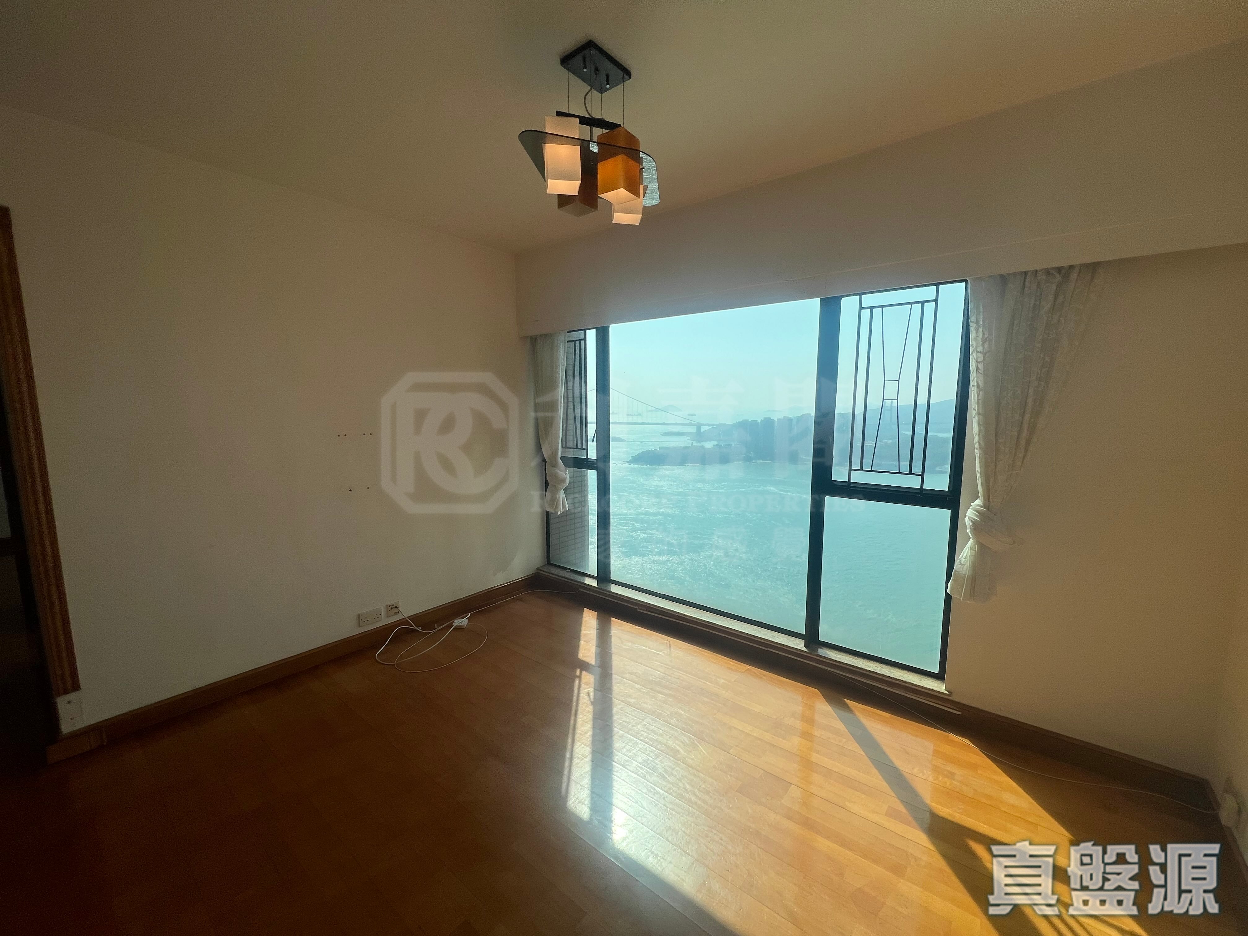 縉皇居 1座 高層 A室 深井/青山公路