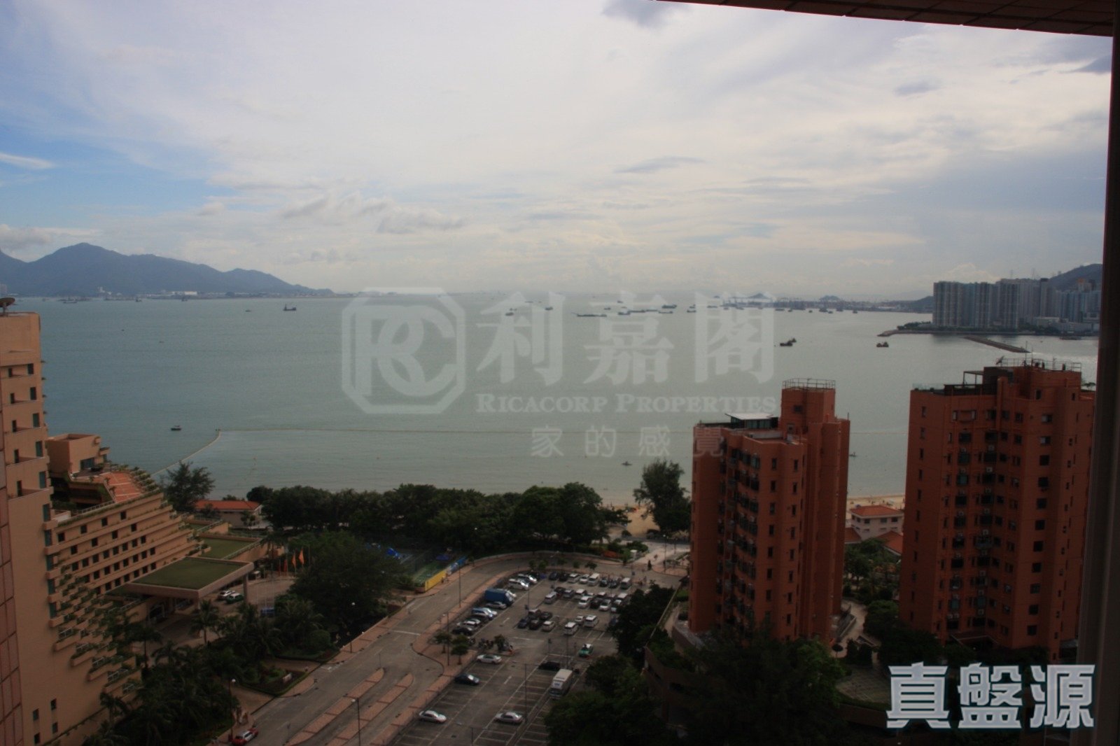 香港黃金海岸 1座 極高層 B室 深井/青山公路