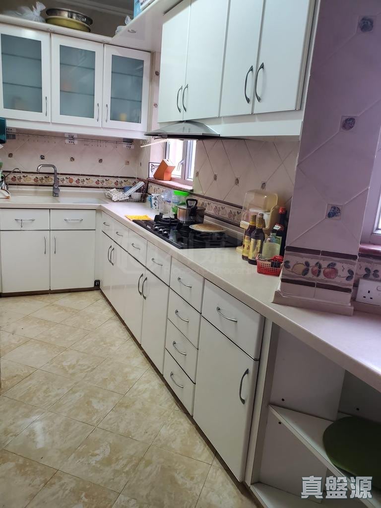 DRAGON INN COURT BLOCK 4 Very High Floor Zone Sham Tseng/Castle Peak Road