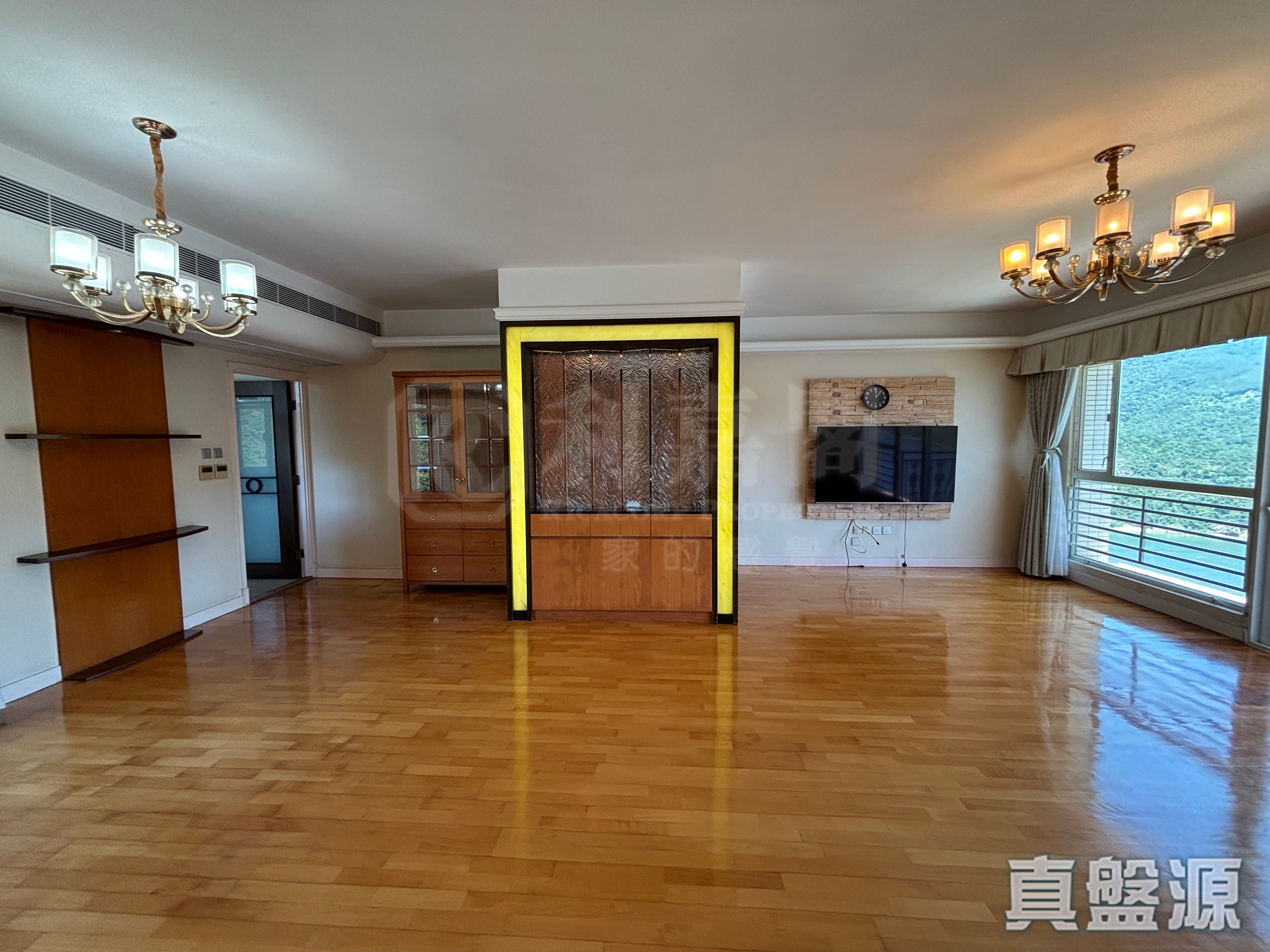 红山半岛 A区(4期) 4座 高层 山顶/南区