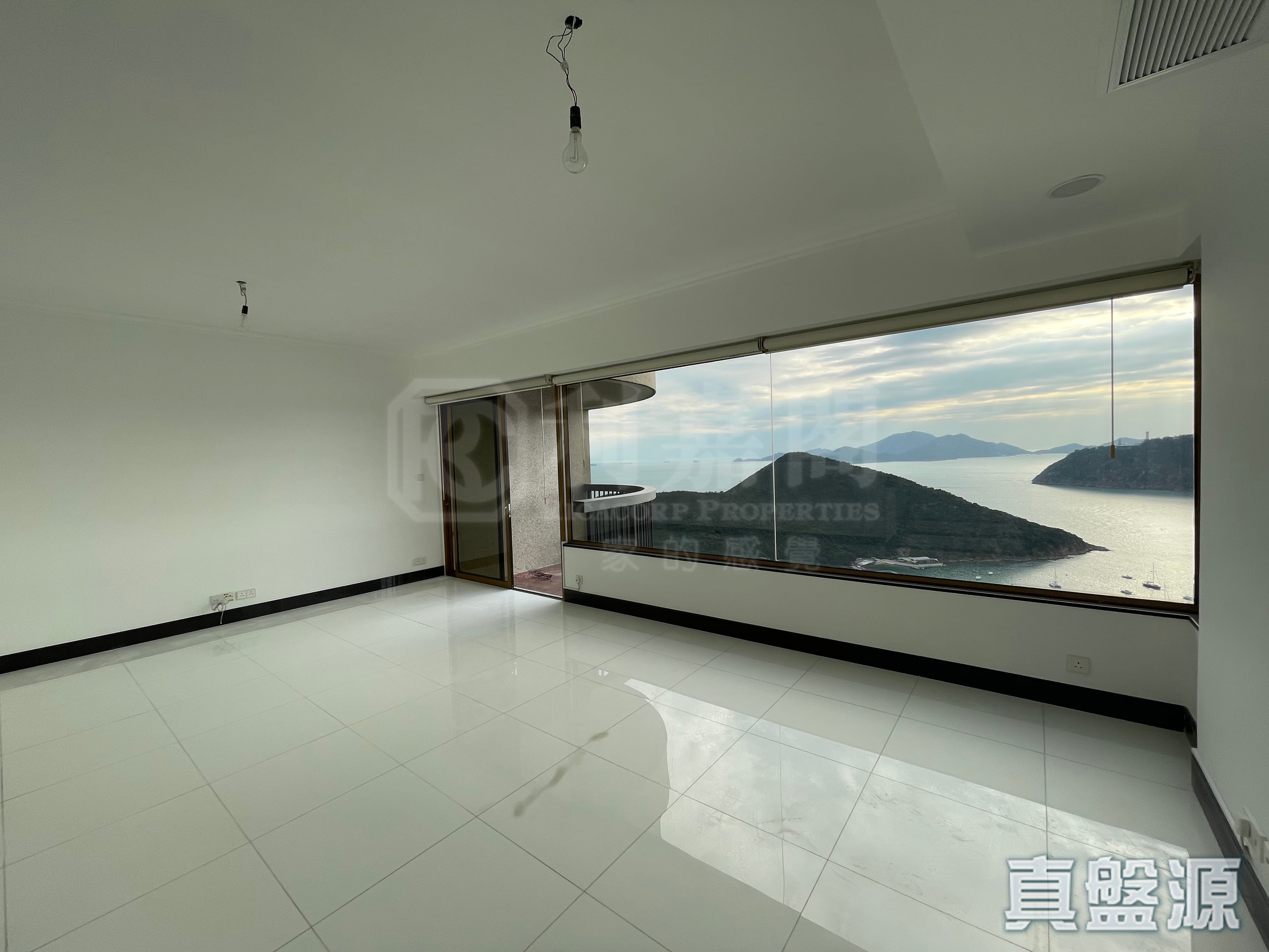 PINE CREST High Floor Zone Peak/Island South