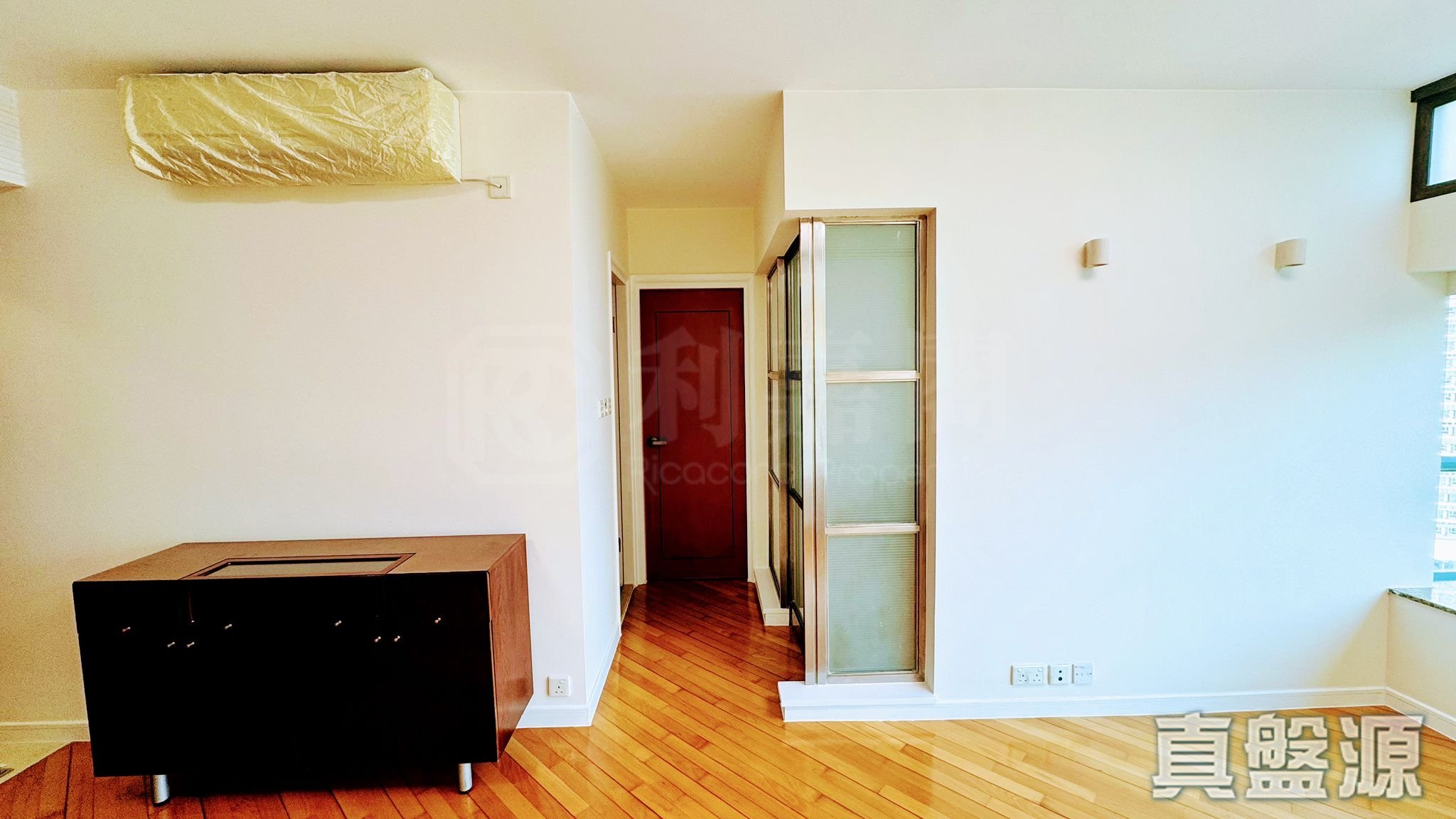 東堤灣畔 2期 8座 中層 D室 東涌