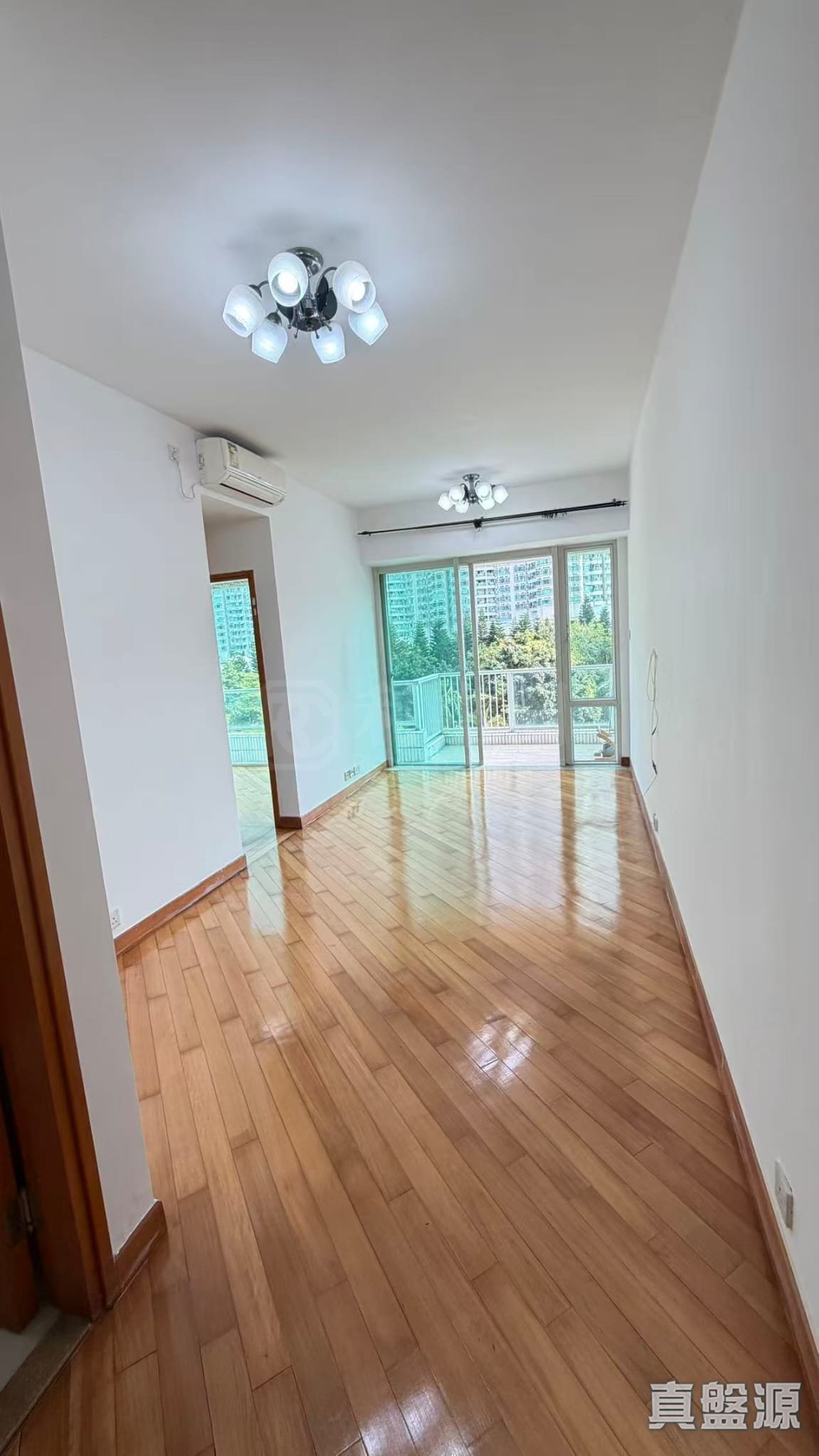 蓝天海岸 4期 水蓝‧天岸 3座 低层 E室 东涌