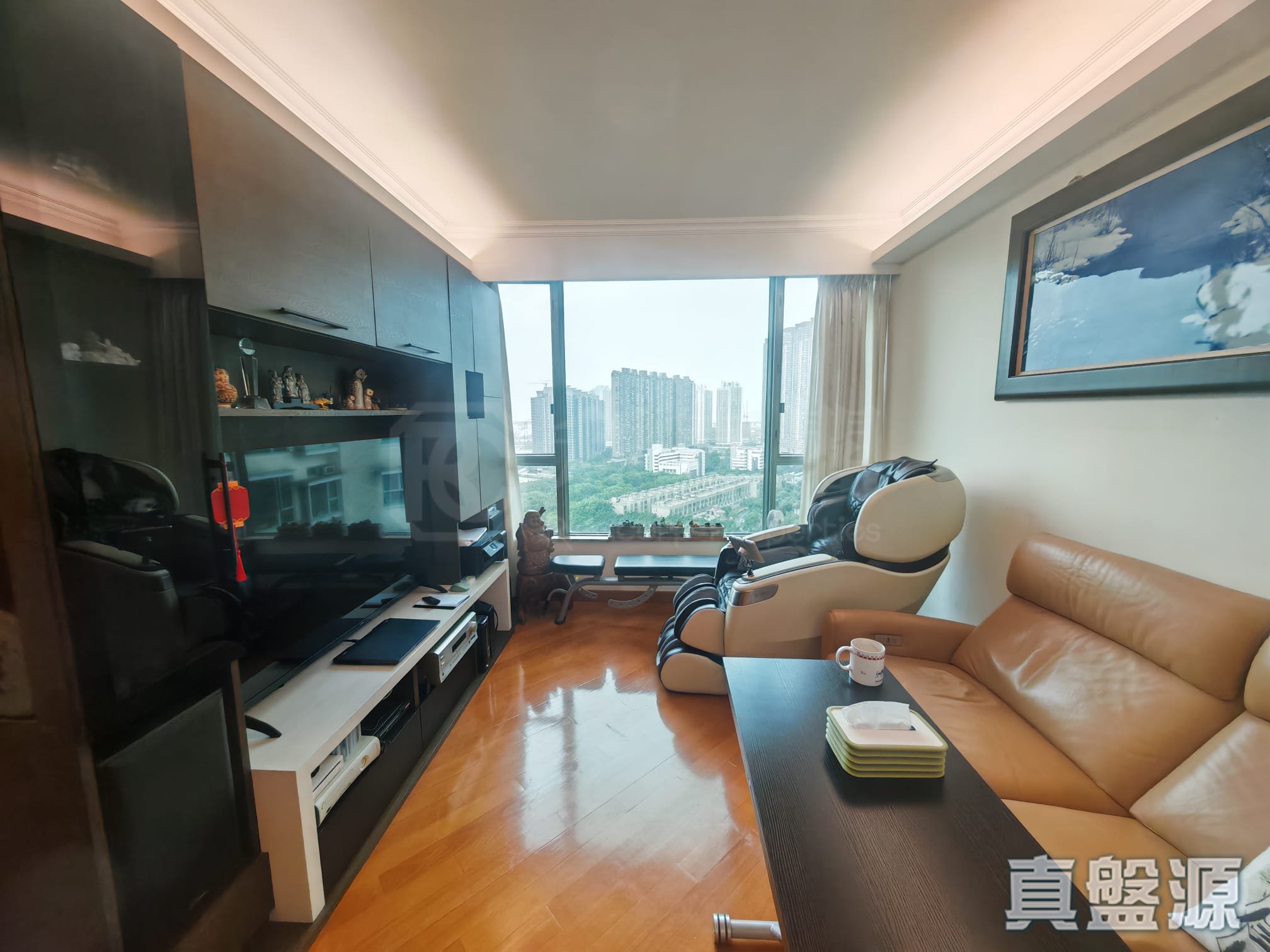 COASTAL SKYLINE PHASE 1 - Block 5 Medium Floor Zone Flat B Tung Chung