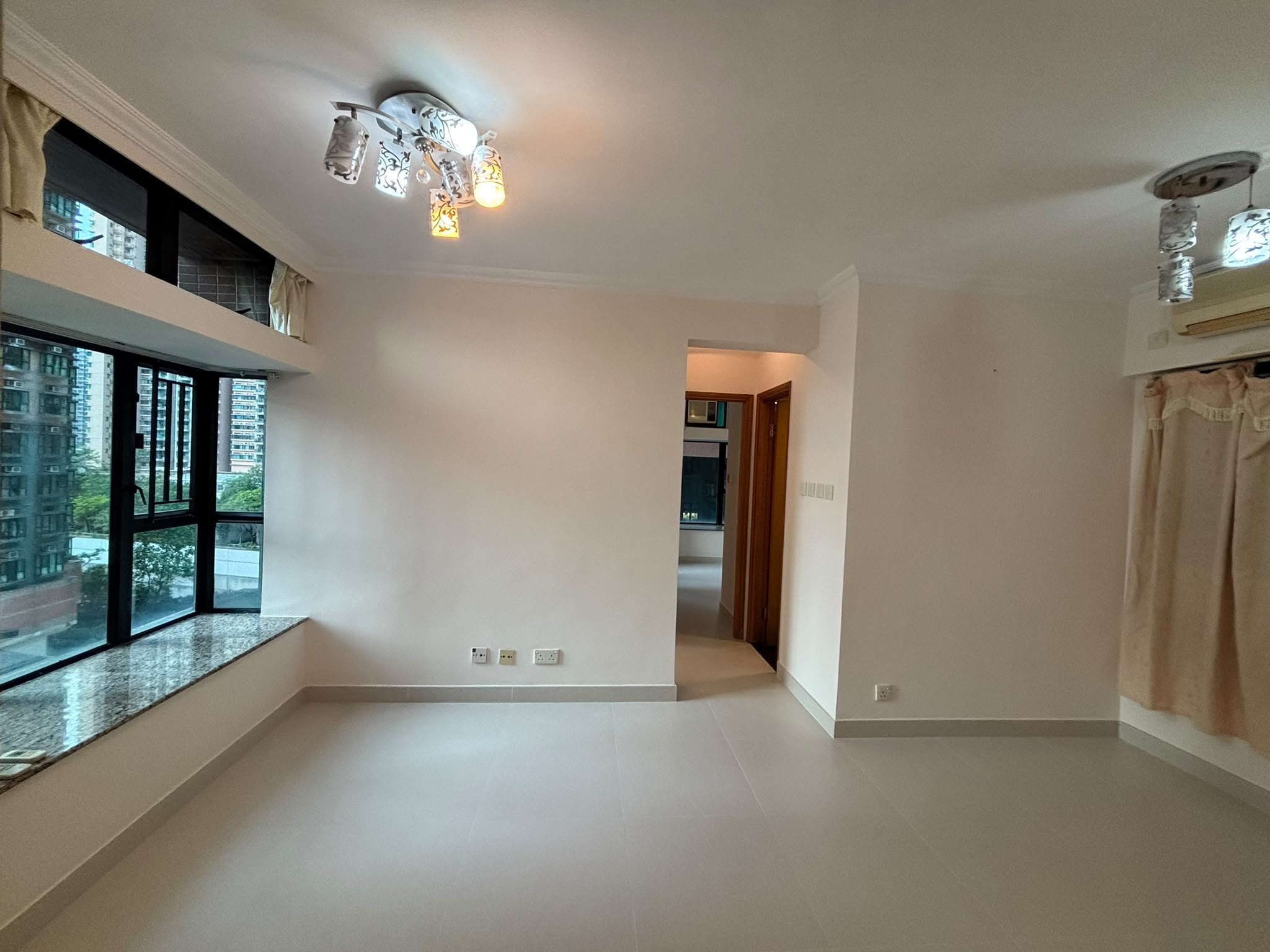 NAN FUNG PLAZA TOWER 3 Low Floor Zone Flat H Tseung Kwan O