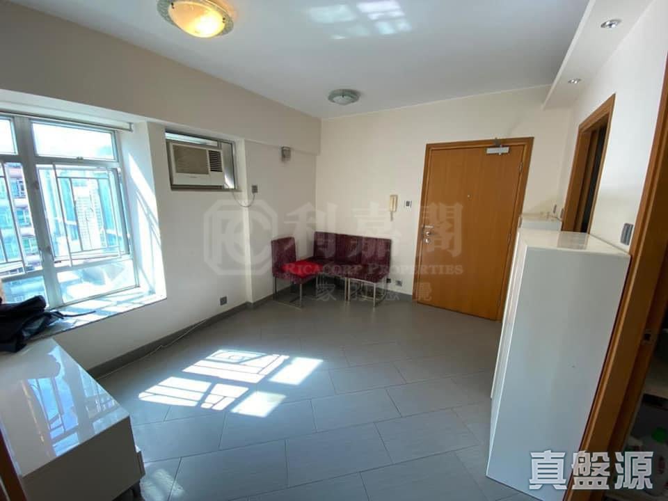 WELL ON GARDEN BLOCK 2 Very High Floor Zone Flat E Tseung Kwan O