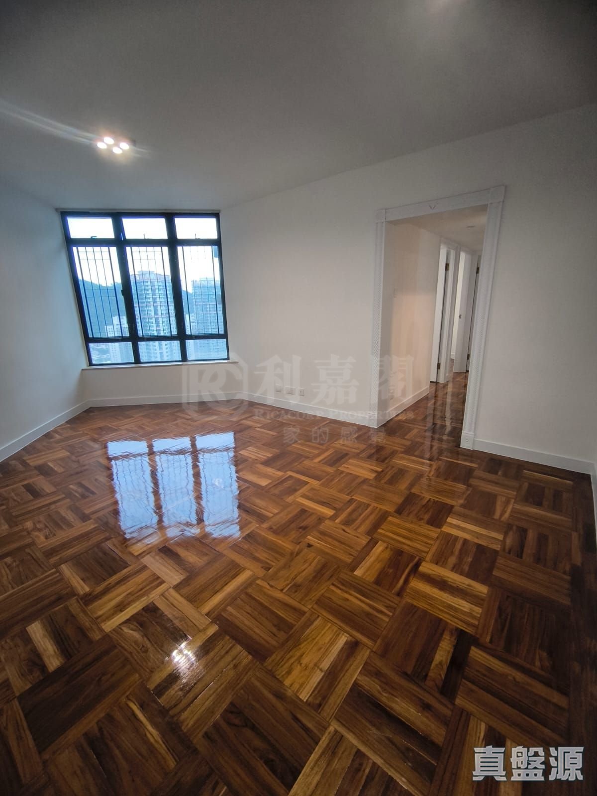 RADIANT TOWERS TOWER 1 Very High Floor Zone Flat G Tseung Kwan O