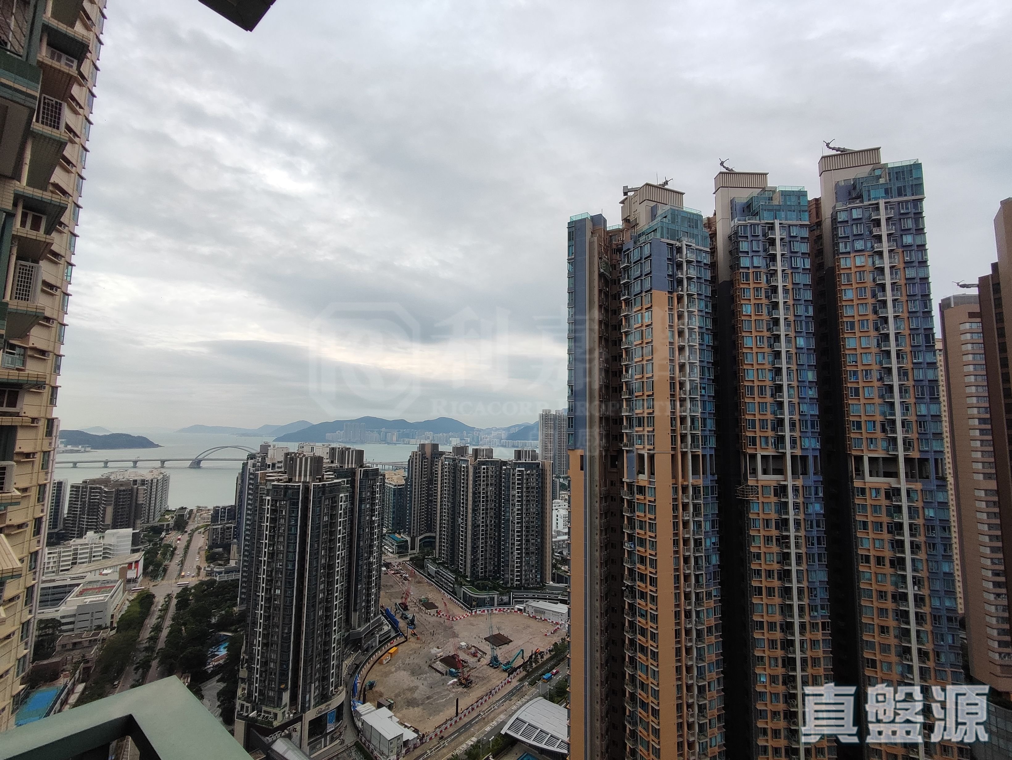 THE GRANDIOSE BLOCK 2 High Floor Zone Flat F Tseung Kwan O