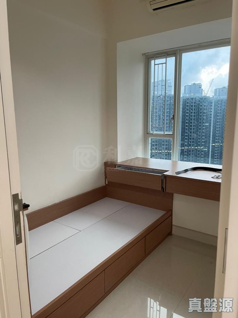 日出康城 2期B 领峰 8座 (左翼) 极高层 LB室 将军澳