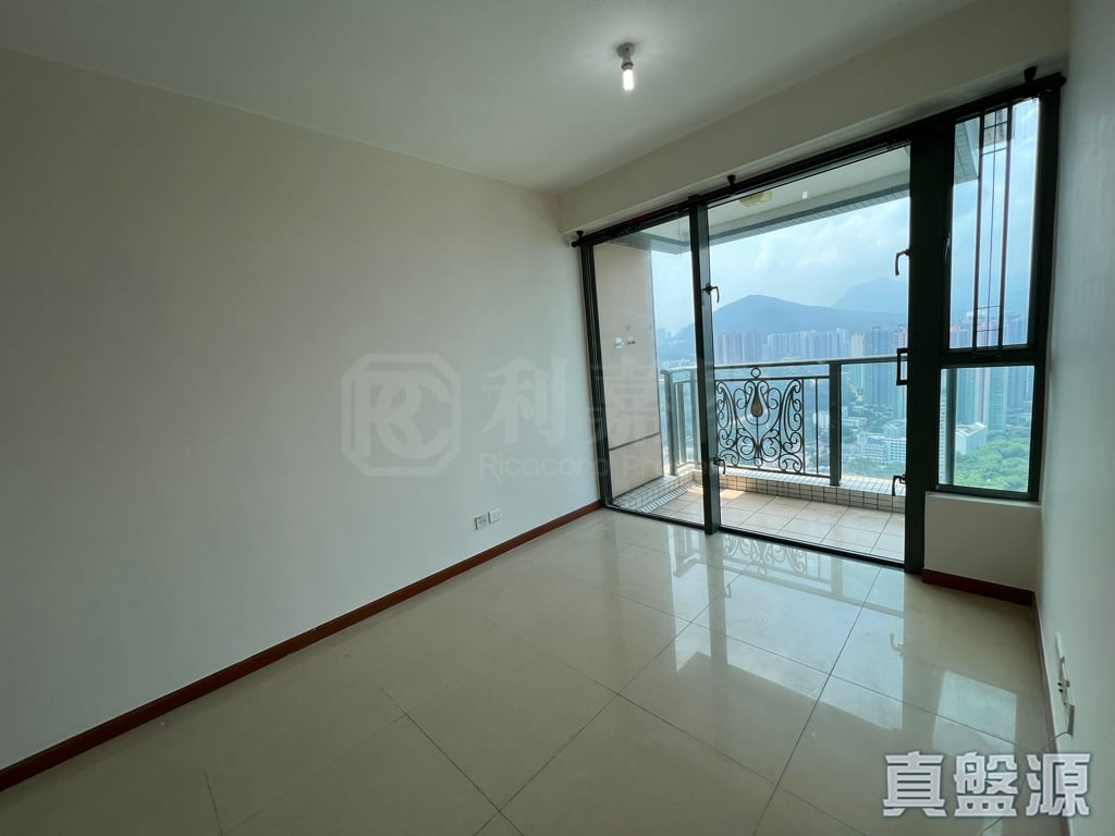 RESIDENCE OASIS TOWER 1 Very High Floor Zone Flat A Tseung Kwan O