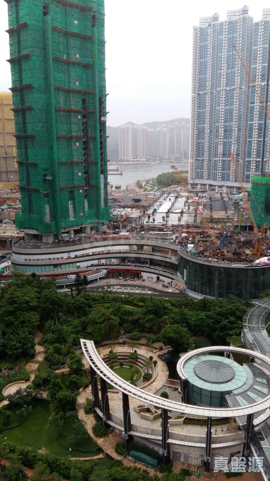 LOHAS PARK PHASE 2A  LE PRESTIGE - Blue Danube (tower 5 - L Wing) Medium Floor Zone Flat LA Tseung Kwan O