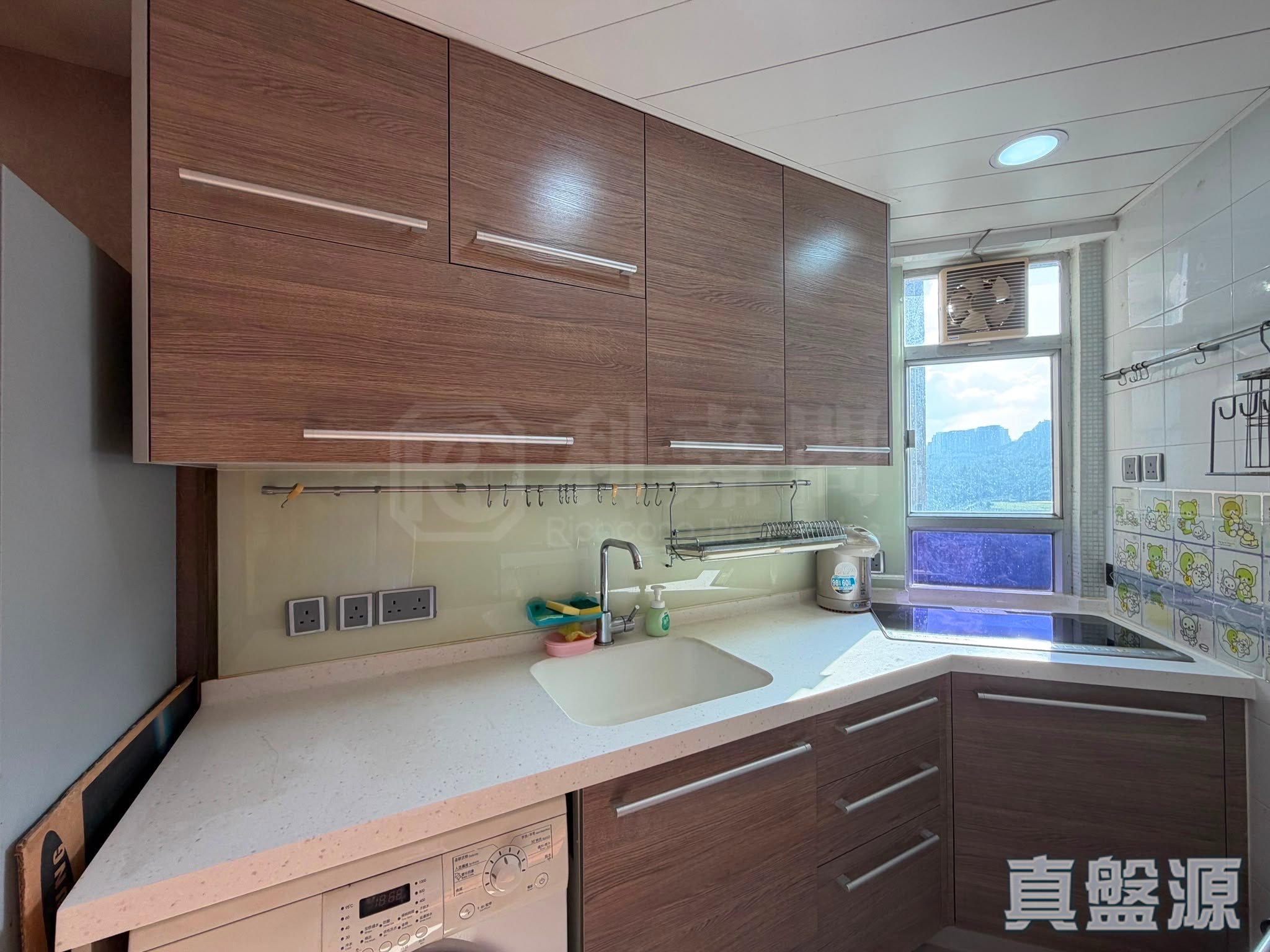 HONG SING GARDENS BLOCK 2 High Floor Zone Flat B Tseung Kwan O