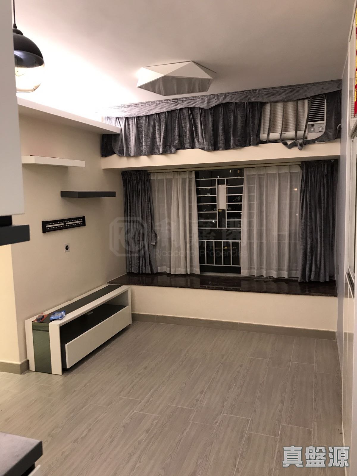 茵怡花園 6座 中層 D室 將軍澳