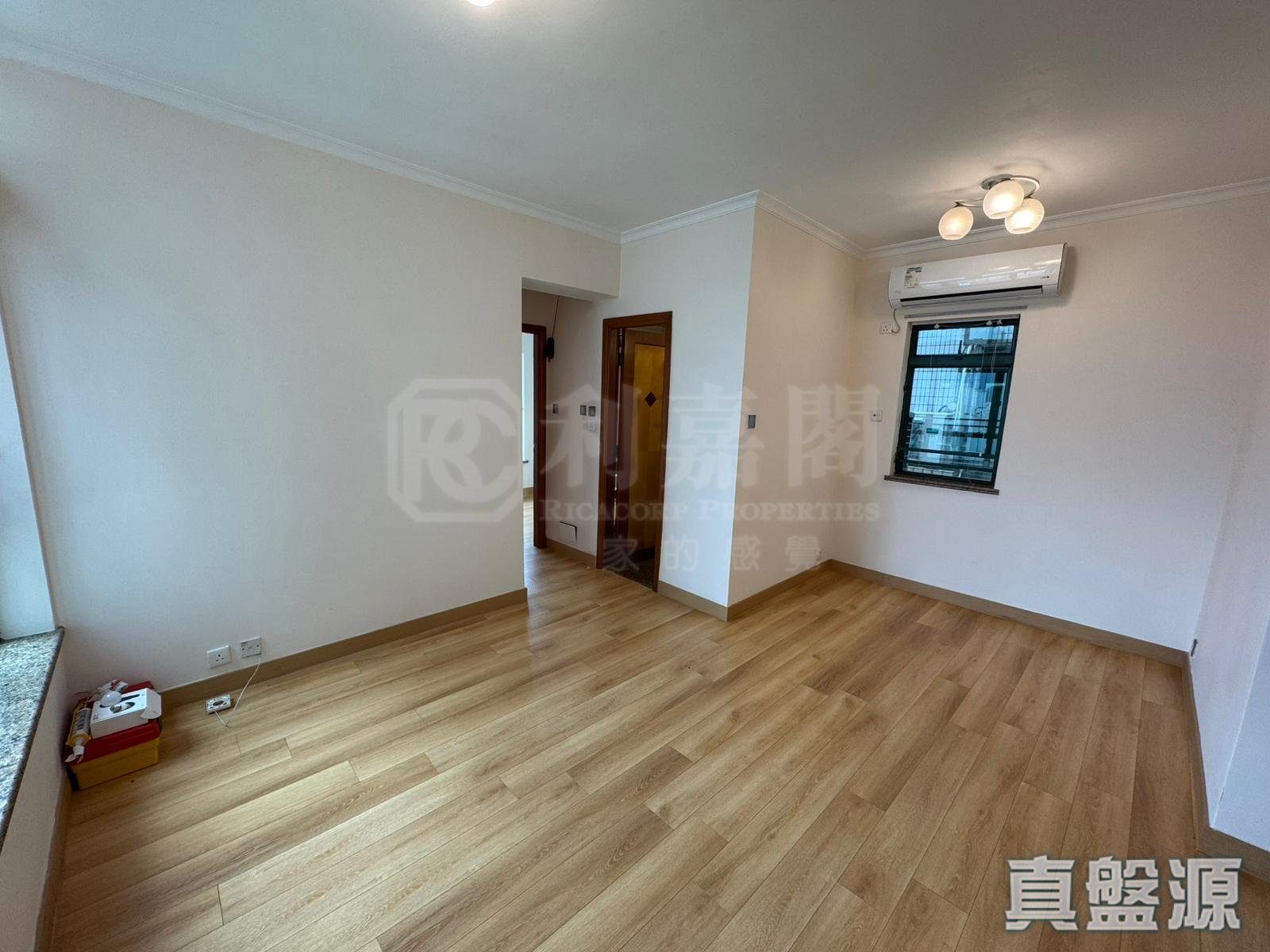 東港城 5座 極高層 F室 將軍澳