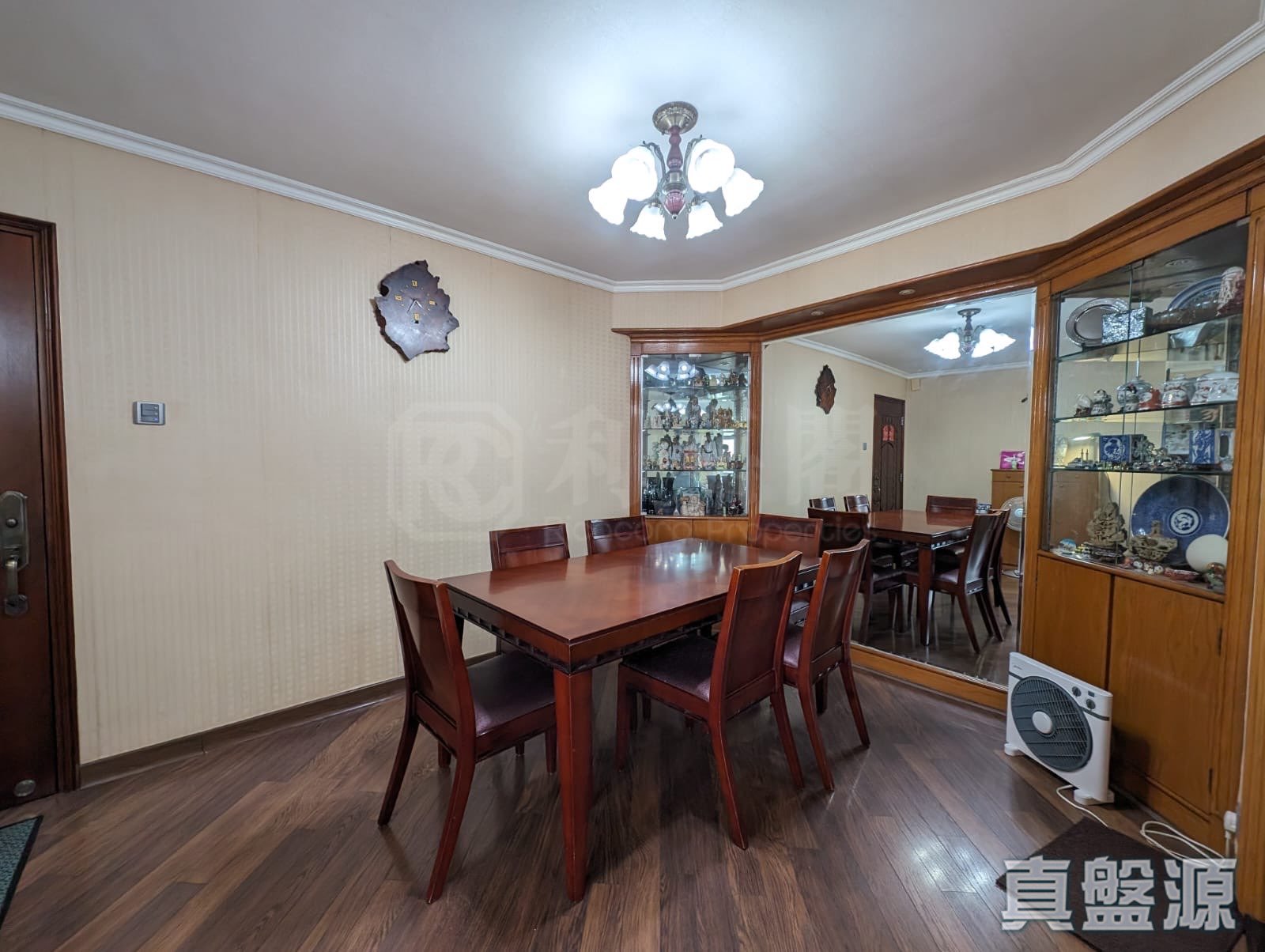 TAIKOO SHING KAO SHAN TERRACE - (t-08)  Tai Shan Mansion High Floor Zone Flat A Quarry Bay/Kornhill/Taikoo Shing