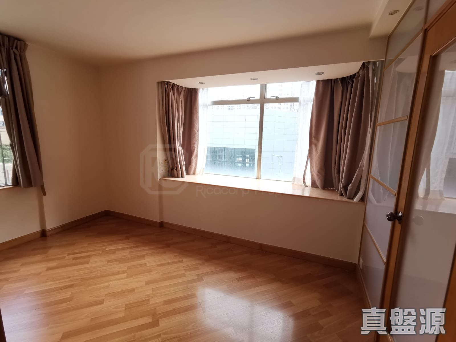 太古城 海天花园 南天阁 (62座) D室 康怡/鰂鱼涌/太古城