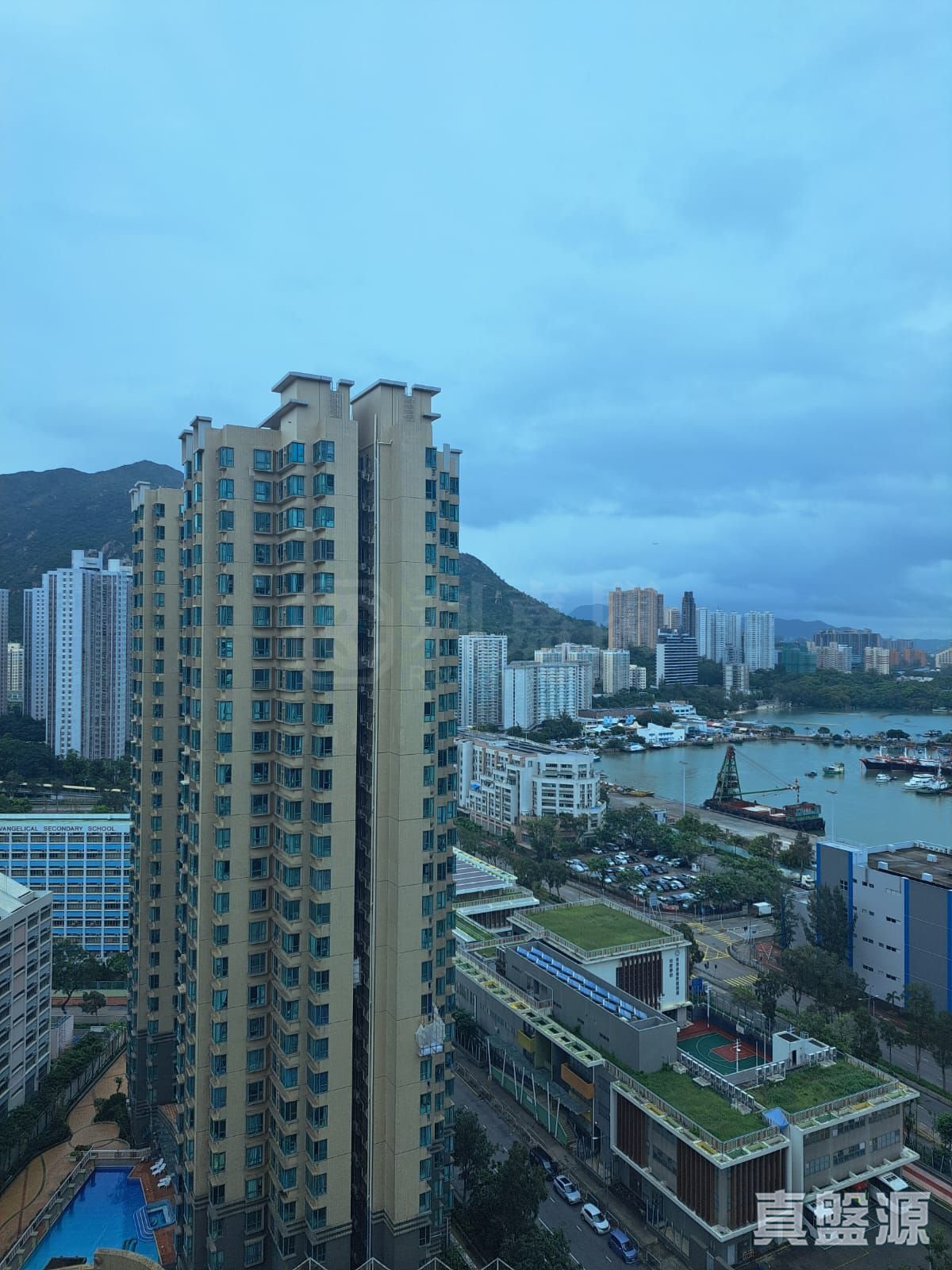 南浪海湾 2座 高层 E室 屯门