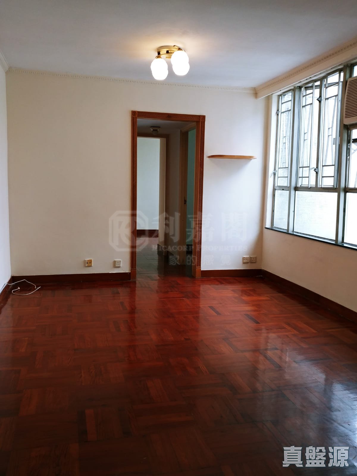 景峰花园 5座 极高层 J室 屯门