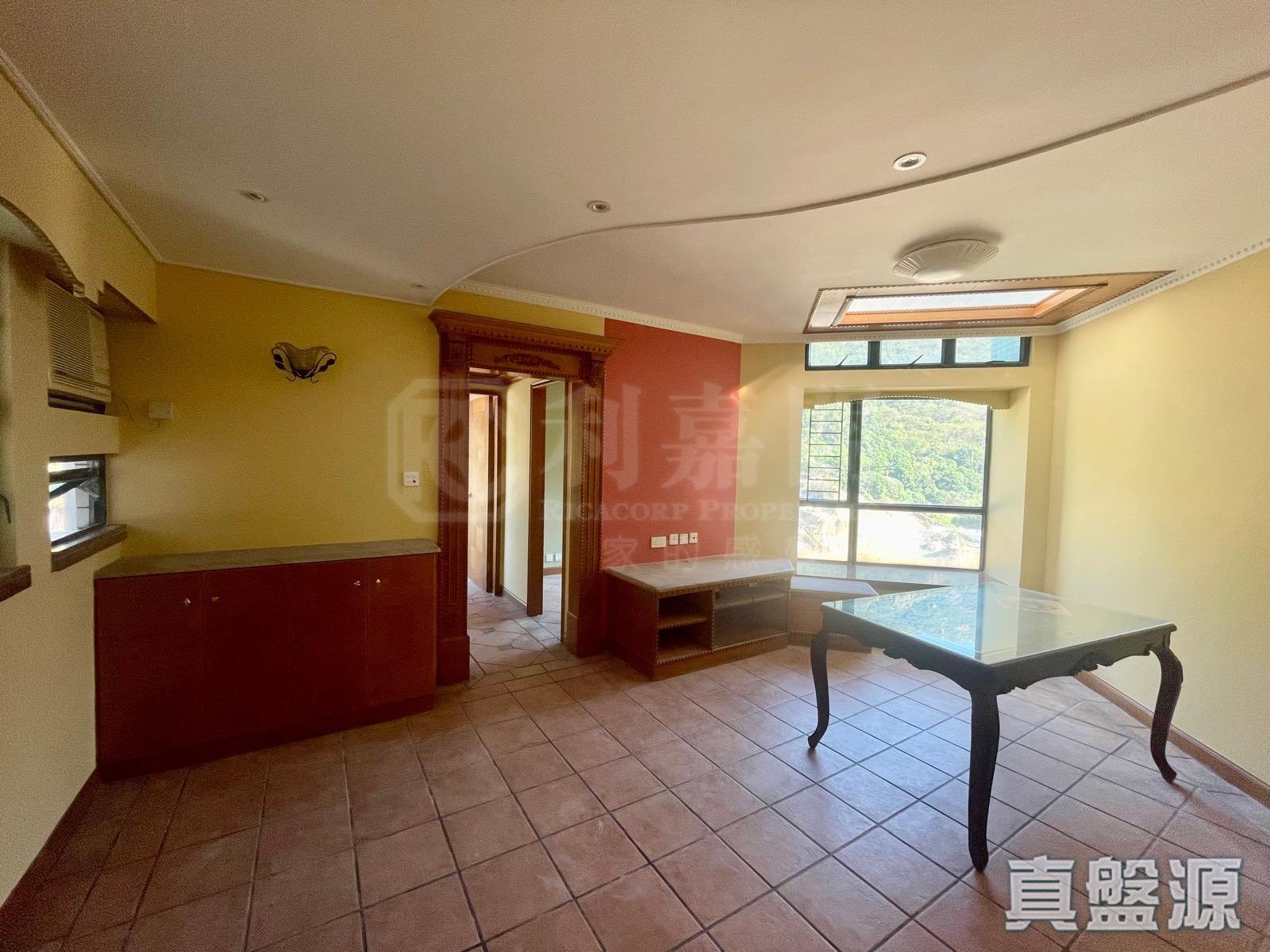 怡峰园 2座 极高层 C室 屯门