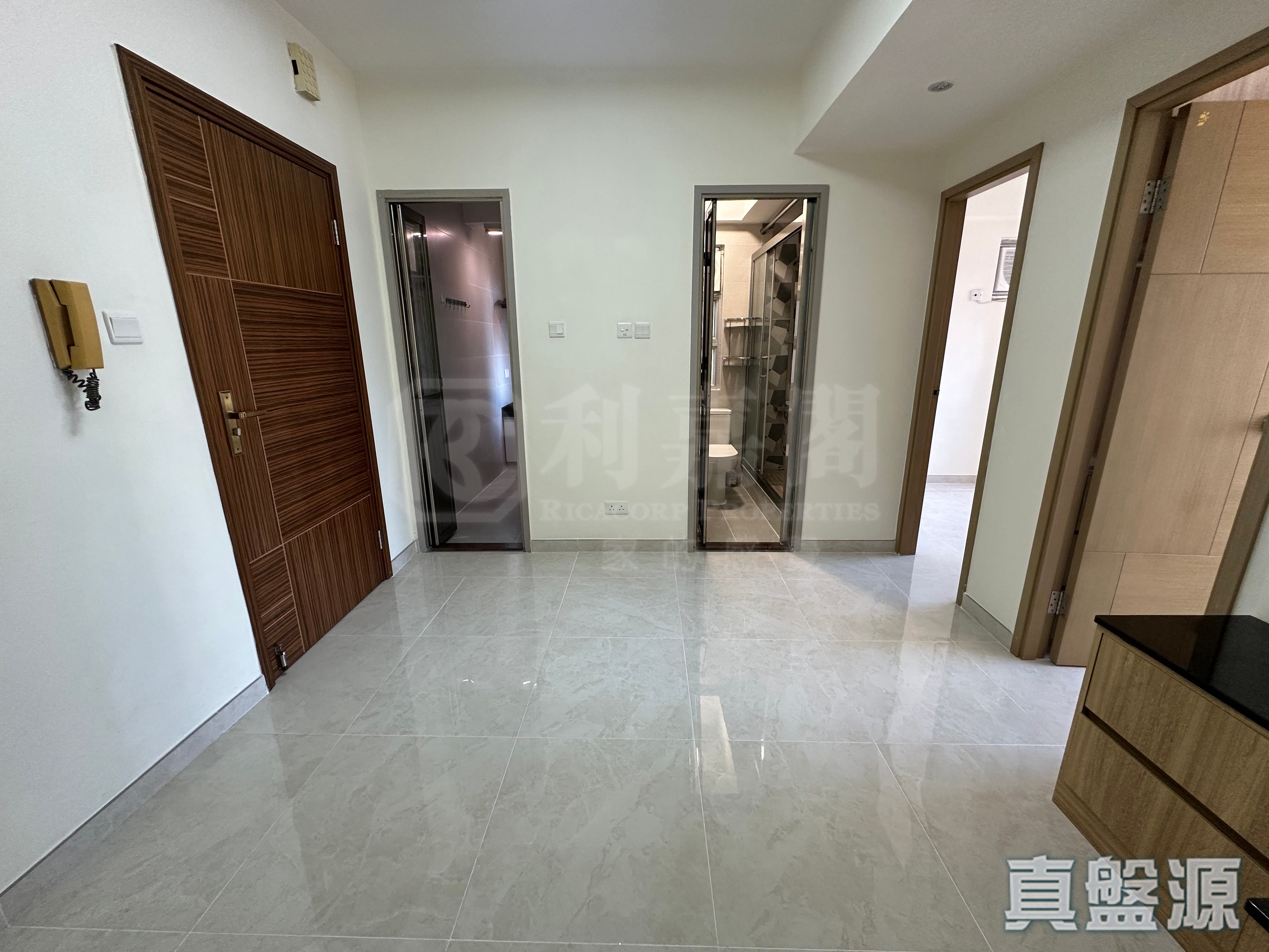 THE TREND PLAZA BLOCK C Medium Floor Zone Flat 11 Tuen Mun